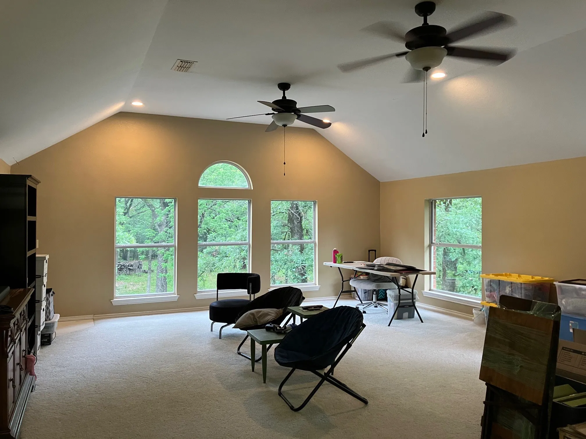 Single Family Residence For Sale in Hopkins County , 211 Turtle Creek, Sulphur Springs, Texas 75482, 4 Bedroom, 3 Bathroom, 2 Garage spaces, 3,878 Sqft, built in 1999, Preowned, mls#21219835, Real Estate Agent in Sulphur Springs, Homes For Sale in Hopkins county, Homes For Sale in Sulphur Springs, Realtor in Sulphur Springs Texas, Real Estate Brokerage Independent Realty Texas, Luminita Cordes Realtor