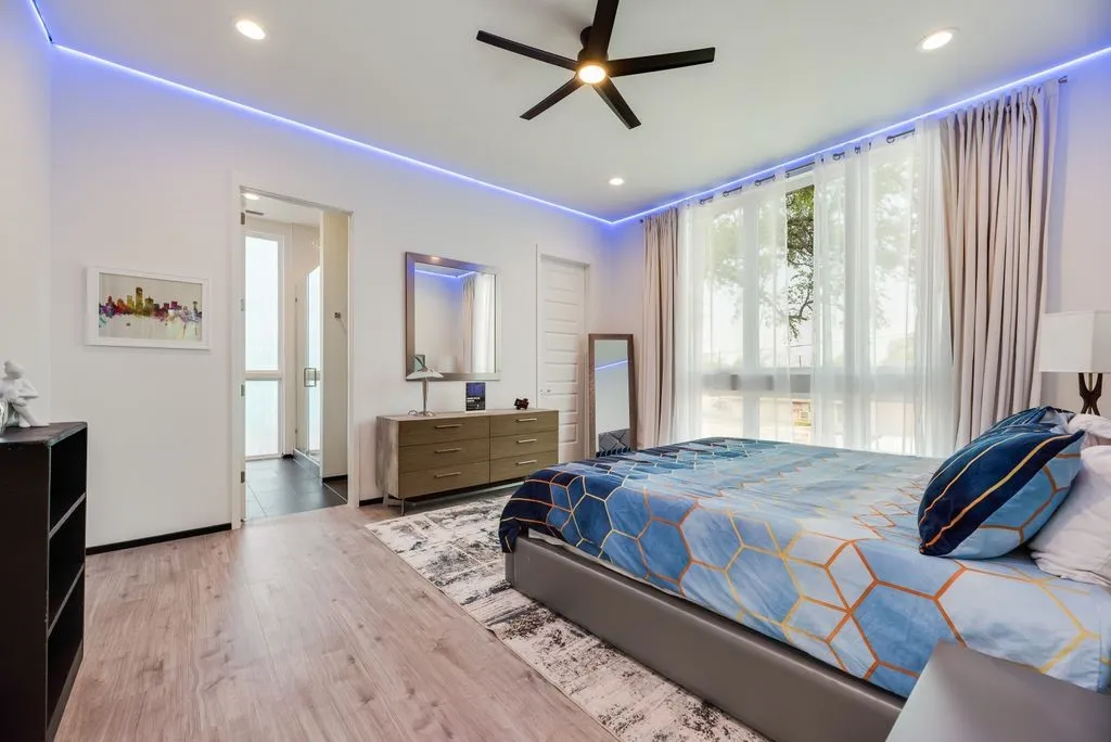 Single Family Residence For Sale in Dallas County , 3415 Chihuahua Avenue, Dallas, Texas 75212, 4 Bedroom, 4 Bathroom, 2 Garage spaces, 2,540 Sqft, built in 2024, New Construction - Complete, mls#21217404, Real Estate Agent in Dallas, Homes For Sale in Dallas county, Homes For Sale in Dallas, Realtor in Dallas Texas, Real Estate Brokerage Independent Realty Texas, Luminita Cordes Realtor
