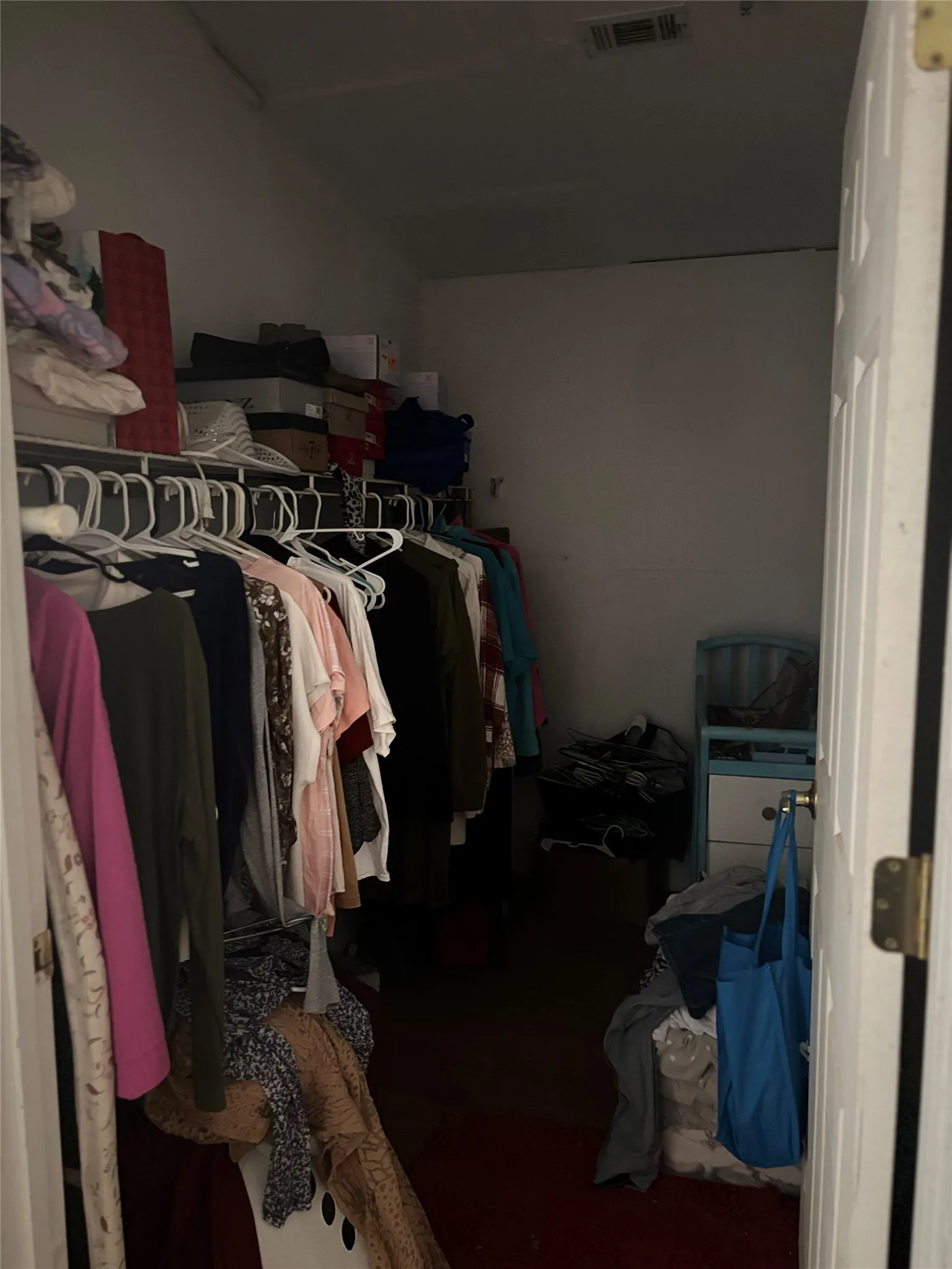 View of walk in closet