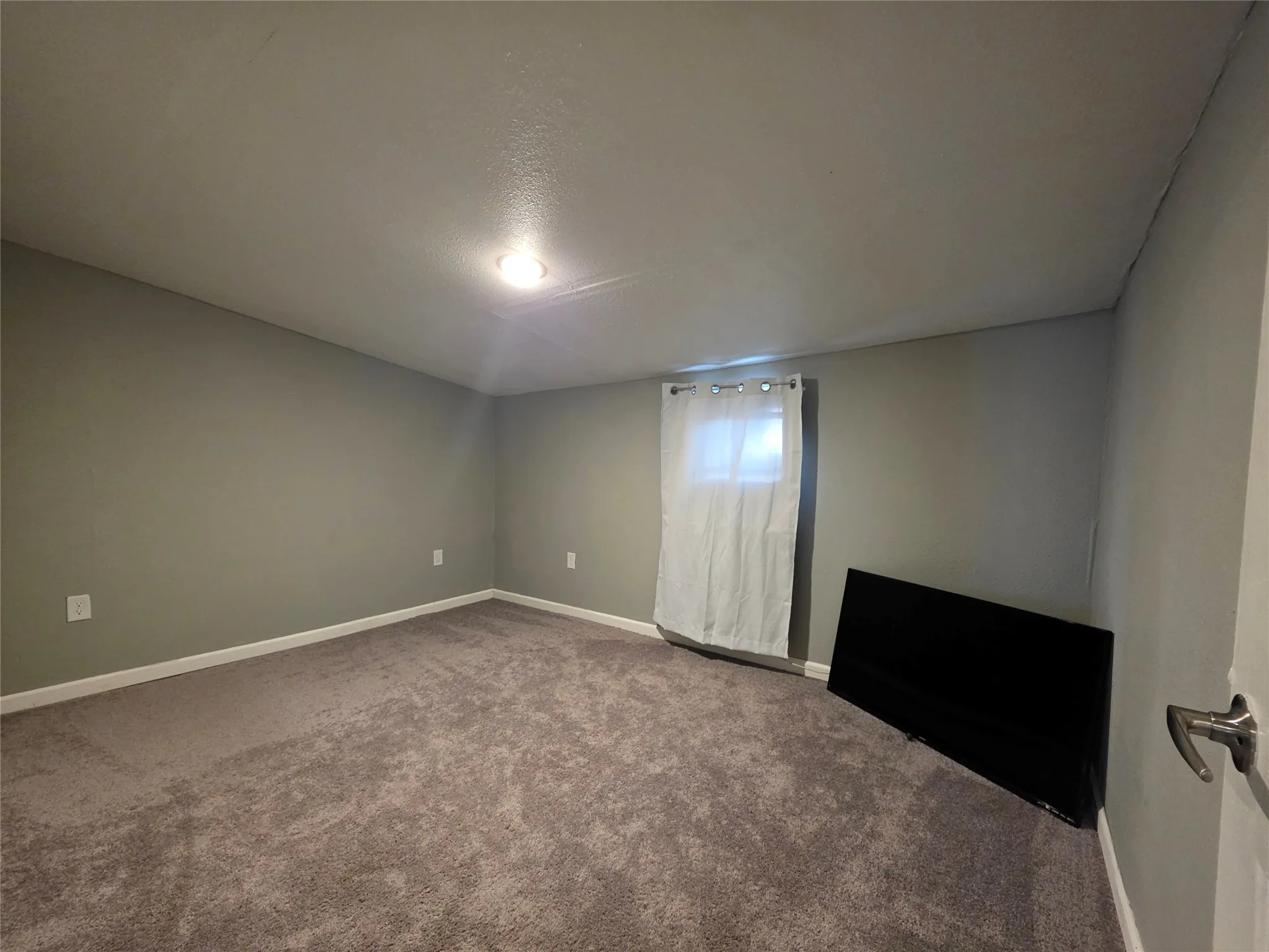Single Family Residence For Sale in Limestone County , 409 E Houston Street, Mexia, Texas 76667, 3 Bedroom, 2 Bathroom, Garage spaces, 1,784 Sqft, built in 1957, mls#21199918, Real Estate Agent in Mexia, Homes For Sale in Limestone county, Homes For Sale in Mexia, Realtor in Mexia Texas, Real Estate Brokerage Independent Realty Texas, Luminita Cordes Realtor