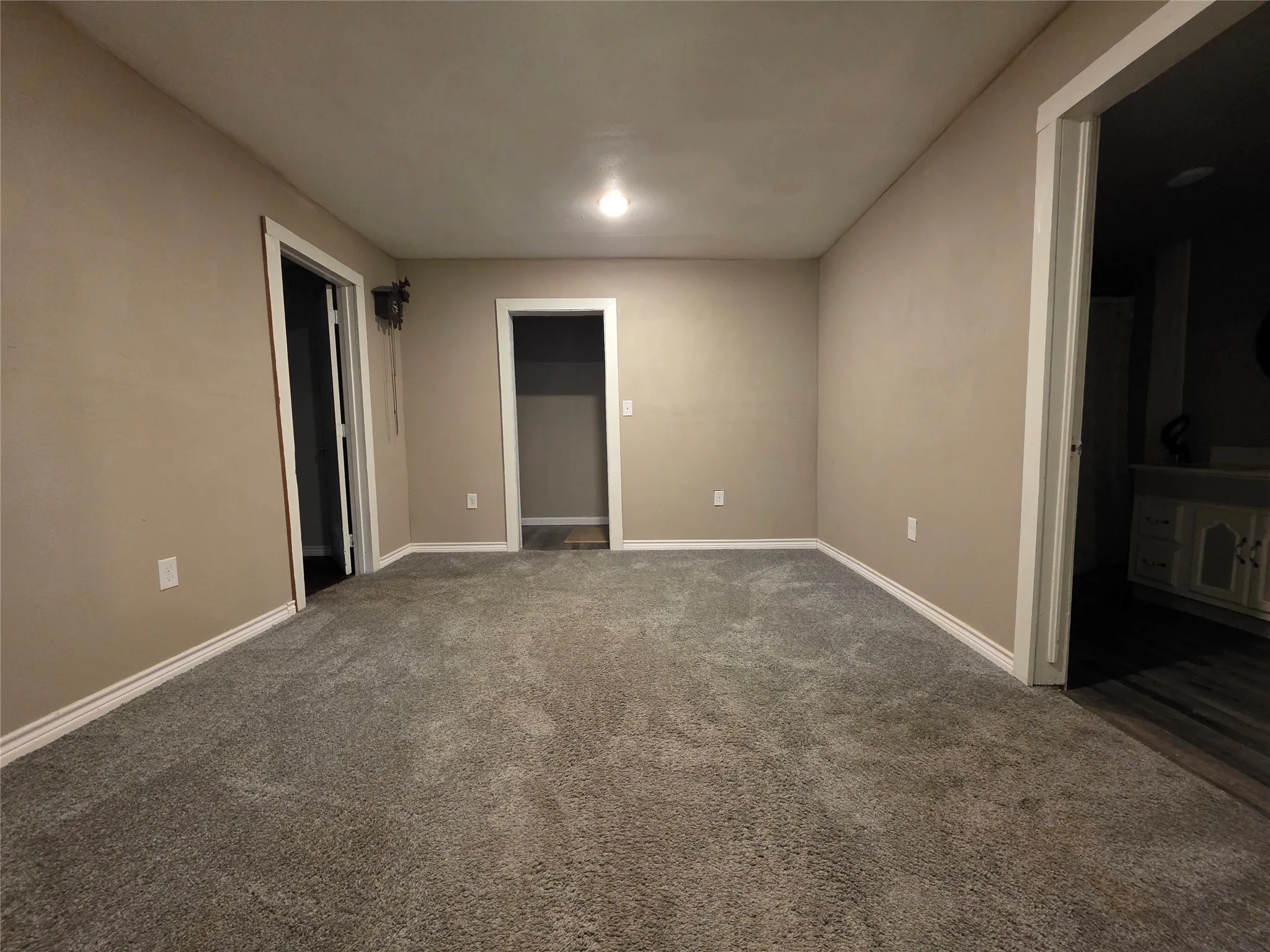 Single Family Residence For Sale in Limestone County , 409 E Houston Street, Mexia, Texas 76667, 3 Bedroom, 2 Bathroom, Garage spaces, 1,784 Sqft, built in 1957, mls#21199918, Real Estate Agent in Mexia, Homes For Sale in Limestone county, Homes For Sale in Mexia, Realtor in Mexia Texas, Real Estate Brokerage Independent Realty Texas, Luminita Cordes Realtor