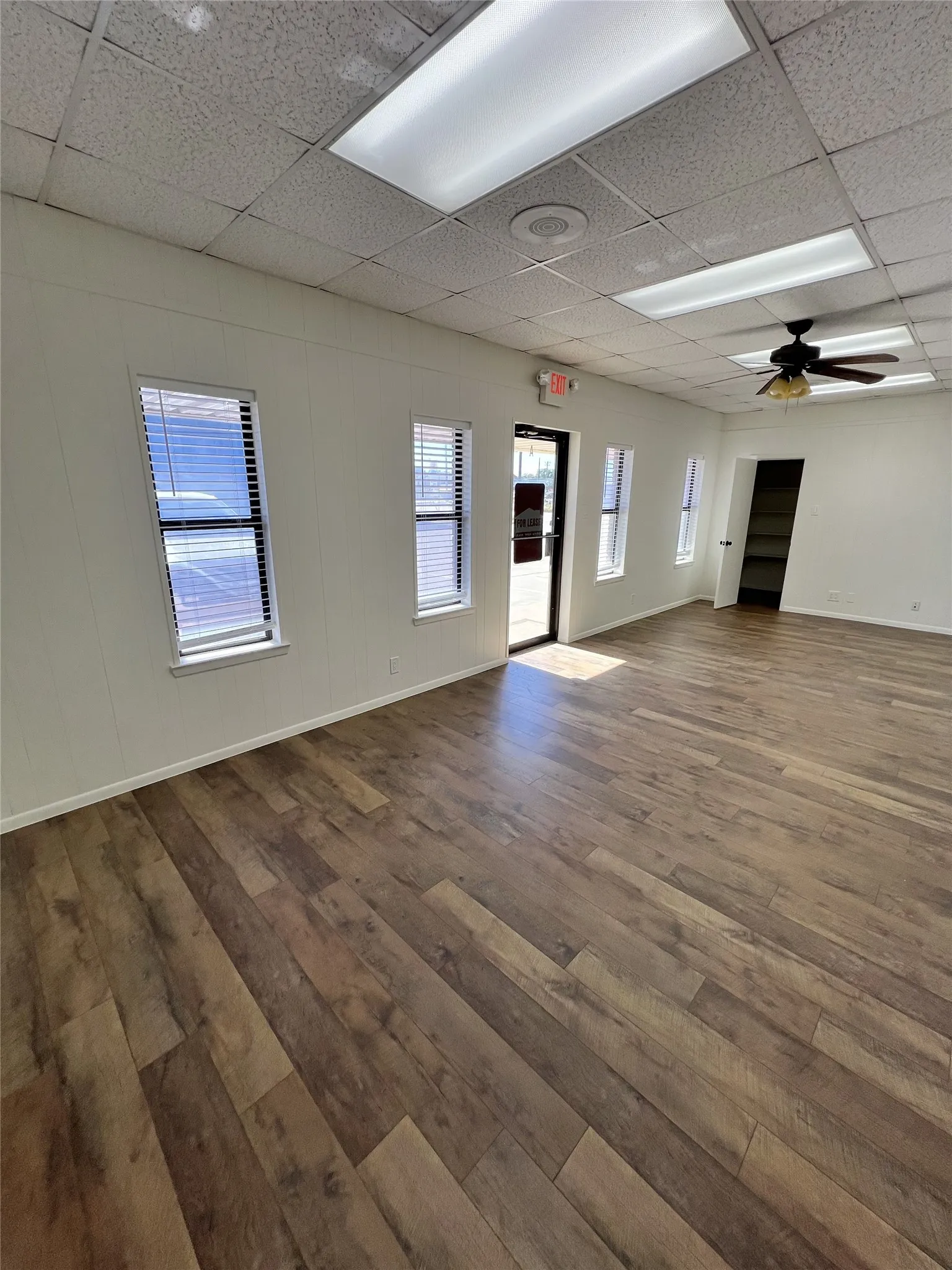 Office For Rent in Cooke County , 1700 N Weaver Street, Gainesville, Texas 76240, 0, 0, Garage spaces, 0 Sqft, built in 1986, Preowned, mls#21221146, Real Estate Agent in Gainesville, Homes For Rent in Cooke county, Homes For Rent in Gainesville, Realtor in Gainesville Texas, Real Estate Brokerage Independent Realty Texas, Luminita Cordes Realtor