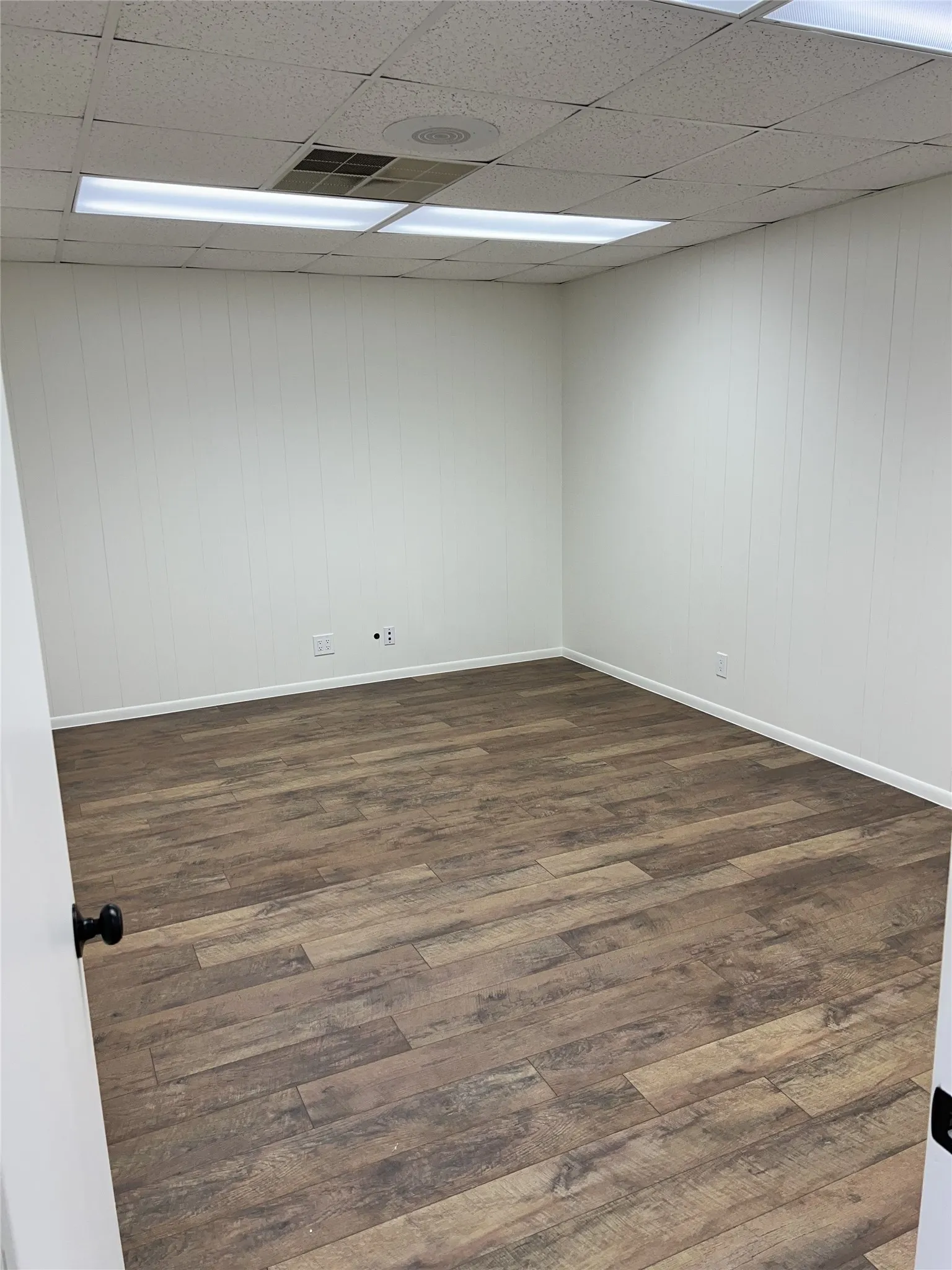 Office For Rent in Cooke County , 1700 N Weaver Street, Gainesville, Texas 76240, 0, 0, Garage spaces, 0 Sqft, built in 1986, Preowned, mls#21221146, Real Estate Agent in Gainesville, Homes For Rent in Cooke county, Homes For Rent in Gainesville, Realtor in Gainesville Texas, Real Estate Brokerage Independent Realty Texas, Luminita Cordes Realtor
