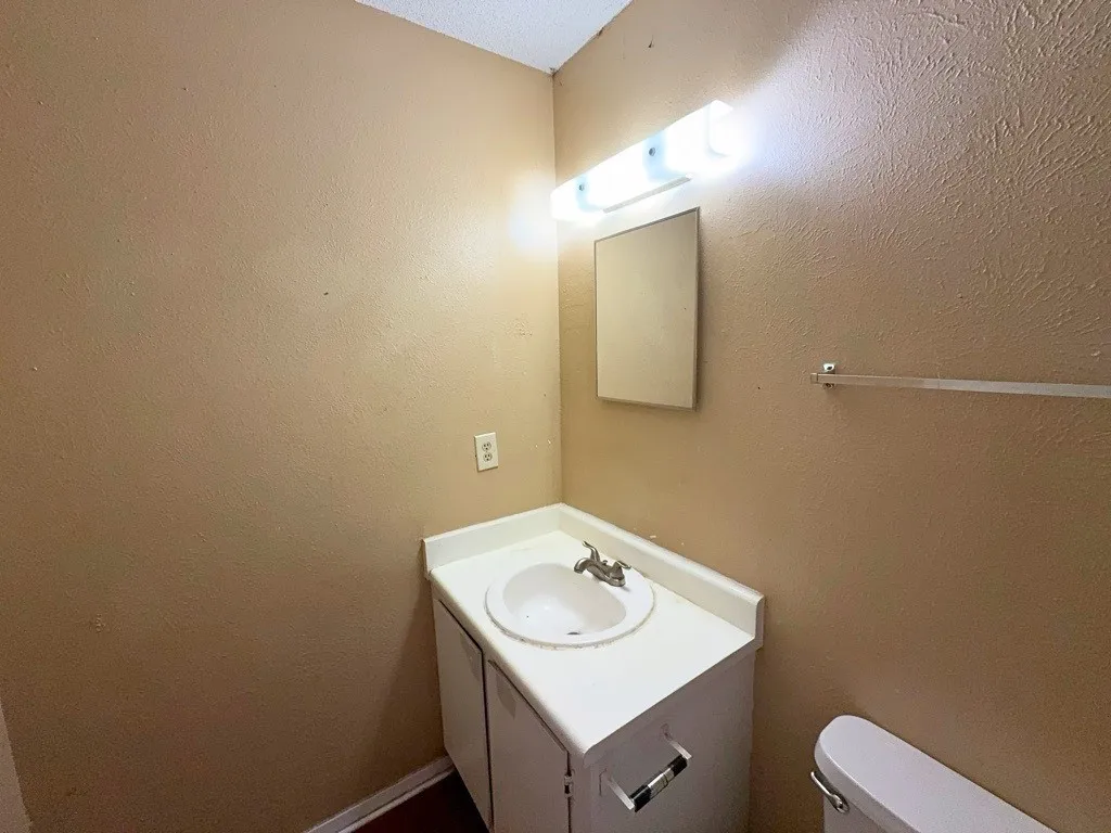 Bathroom vanity