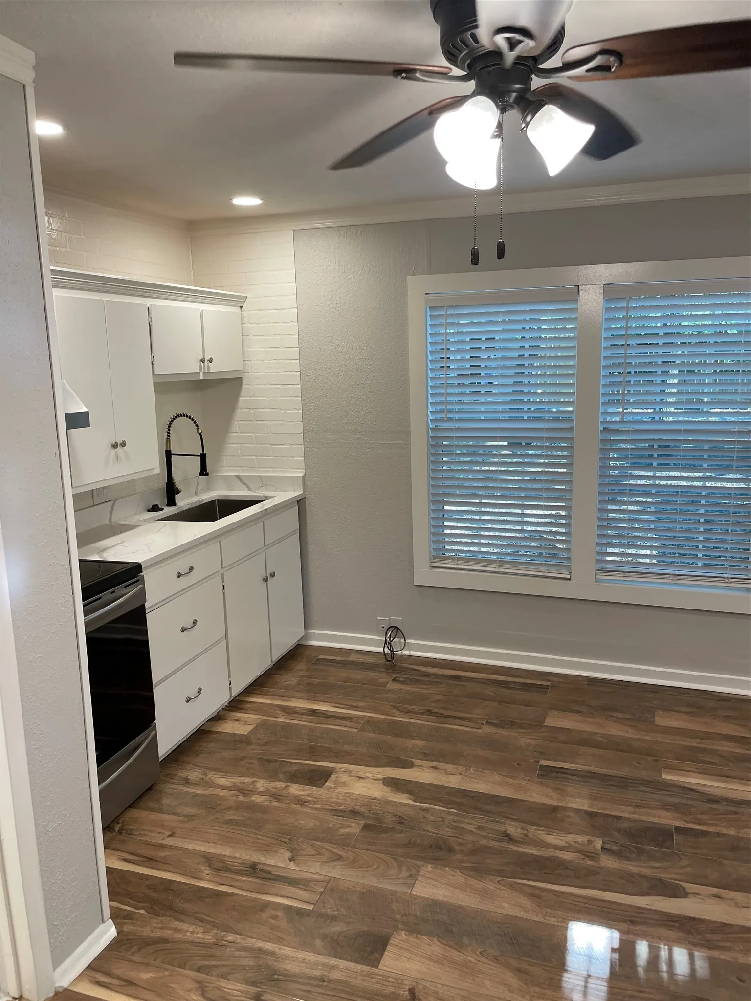 Multiple Parcels For Sale in Denton County , 1303 Fannin Street, Denton, Texas 76201, 9 Bedroom, 8 Bathroom, Garage spaces, 0 Sqft, built in 1963, Preowned, mls#21221228, Real Estate Agent in Denton, Homes For Sale in Denton county, Homes For Sale in Denton, Realtor in Denton Texas, Real Estate Brokerage Independent Realty Texas, Luminita Cordes Realtor