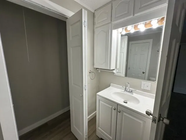 Single Family Residence For Sale in Bell County , 7121 Mcgregor Park Road, Temple, Texas 76502, 3 Bedroom, 2 Bathroom, 2 Garage spaces, 2,895 Sqft, built in 1951, Preowned, mls#21221240, Real Estate Agent in Temple, Homes For Sale in Bell county, Homes For Sale in Temple, Realtor in Temple Texas, Real Estate Brokerage Independent Realty Texas, Luminita Cordes Realtor