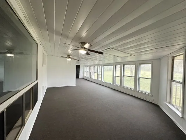 Single Family Residence For Sale in Bell County , 7121 Mcgregor Park Road, Temple, Texas 76502, 3 Bedroom, 2 Bathroom, 2 Garage spaces, 2,895 Sqft, built in 1951, Preowned, mls#21221240, Real Estate Agent in Temple, Homes For Sale in Bell county, Homes For Sale in Temple, Realtor in Temple Texas, Real Estate Brokerage Independent Realty Texas, Luminita Cordes Realtor