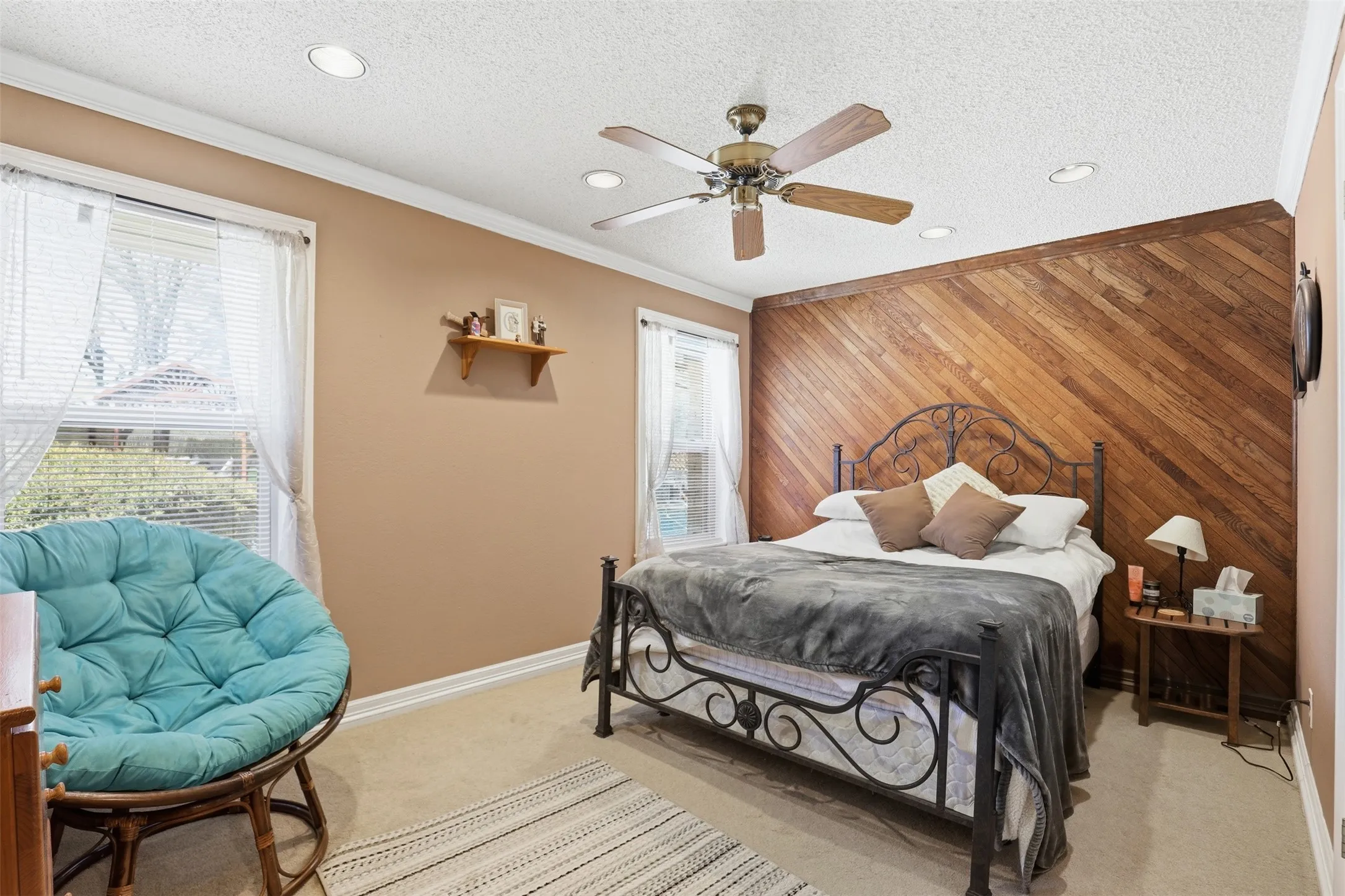 Single Family Residence For Sale in Parker County , 3000 Yucca Road, Willow Park, Texas 76087, 4 Bedroom, 4 Bathroom, 2 Garage spaces, 3,388 Sqft, built in 1979, mls#21219046, Real Estate Agent in Willow Park, Homes For Sale in Parker county, Homes For Sale in Willow Park, Realtor in Willow Park Texas, Real Estate Brokerage Independent Realty Texas, Luminita Cordes Realtor