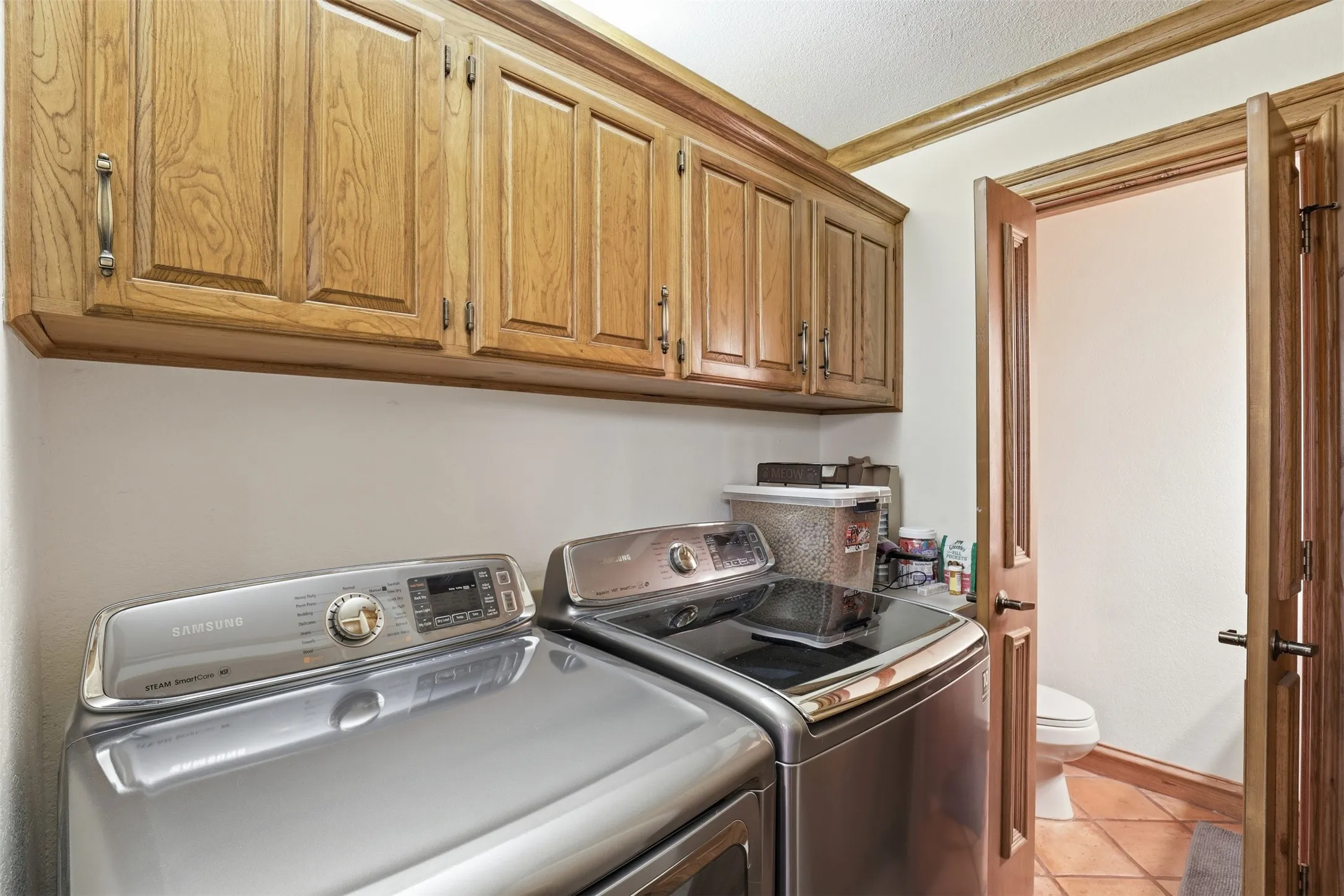 Single Family Residence For Sale in Parker County , 3000 Yucca Road, Willow Park, Texas 76087, 4 Bedroom, 4 Bathroom, 2 Garage spaces, 3,388 Sqft, built in 1979, mls#21219046, Real Estate Agent in Willow Park, Homes For Sale in Parker county, Homes For Sale in Willow Park, Realtor in Willow Park Texas, Real Estate Brokerage Independent Realty Texas, Luminita Cordes Realtor
