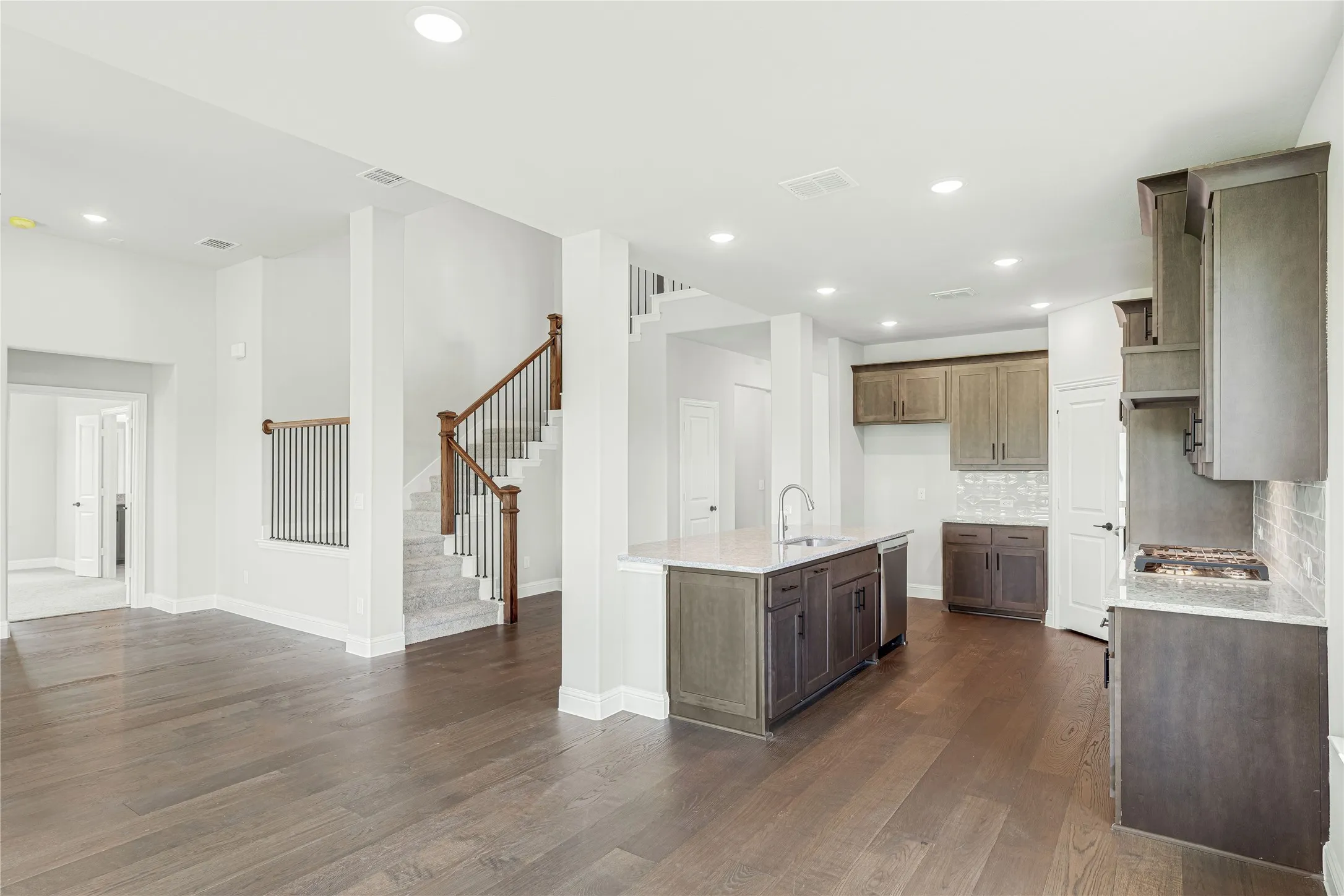 Single Family Residence For Sale in Denton County , 158 Creekside Drive, Sanger, Texas 76266, 4 Bedroom, 3 Bathroom, 2 Garage spaces, 3,430 Sqft, built in 2026, New Construction - Incomplete, mls#21221151, Real Estate Agent in Sanger, Homes For Sale in Denton county, Homes For Sale in Sanger, Realtor in Sanger Texas, Real Estate Brokerage Independent Realty Texas, Luminita Cordes Realtor