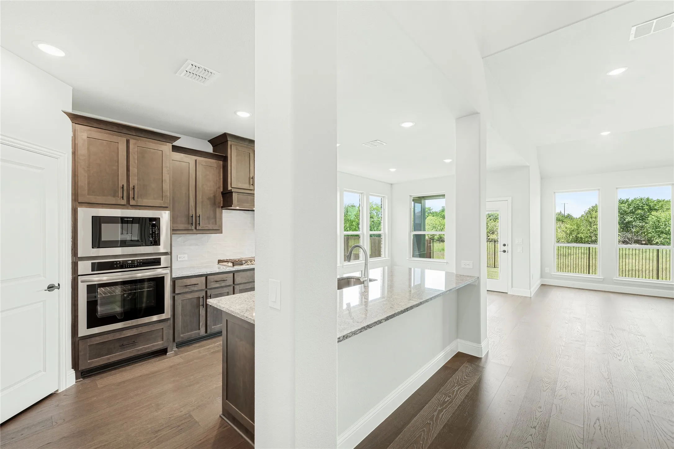 Single Family Residence For Sale in Denton County , 158 Creekside Drive, Sanger, Texas 76266, 4 Bedroom, 3 Bathroom, 2 Garage spaces, 3,430 Sqft, built in 2026, New Construction - Incomplete, mls#21221151, Real Estate Agent in Sanger, Homes For Sale in Denton county, Homes For Sale in Sanger, Realtor in Sanger Texas, Real Estate Brokerage Independent Realty Texas, Luminita Cordes Realtor