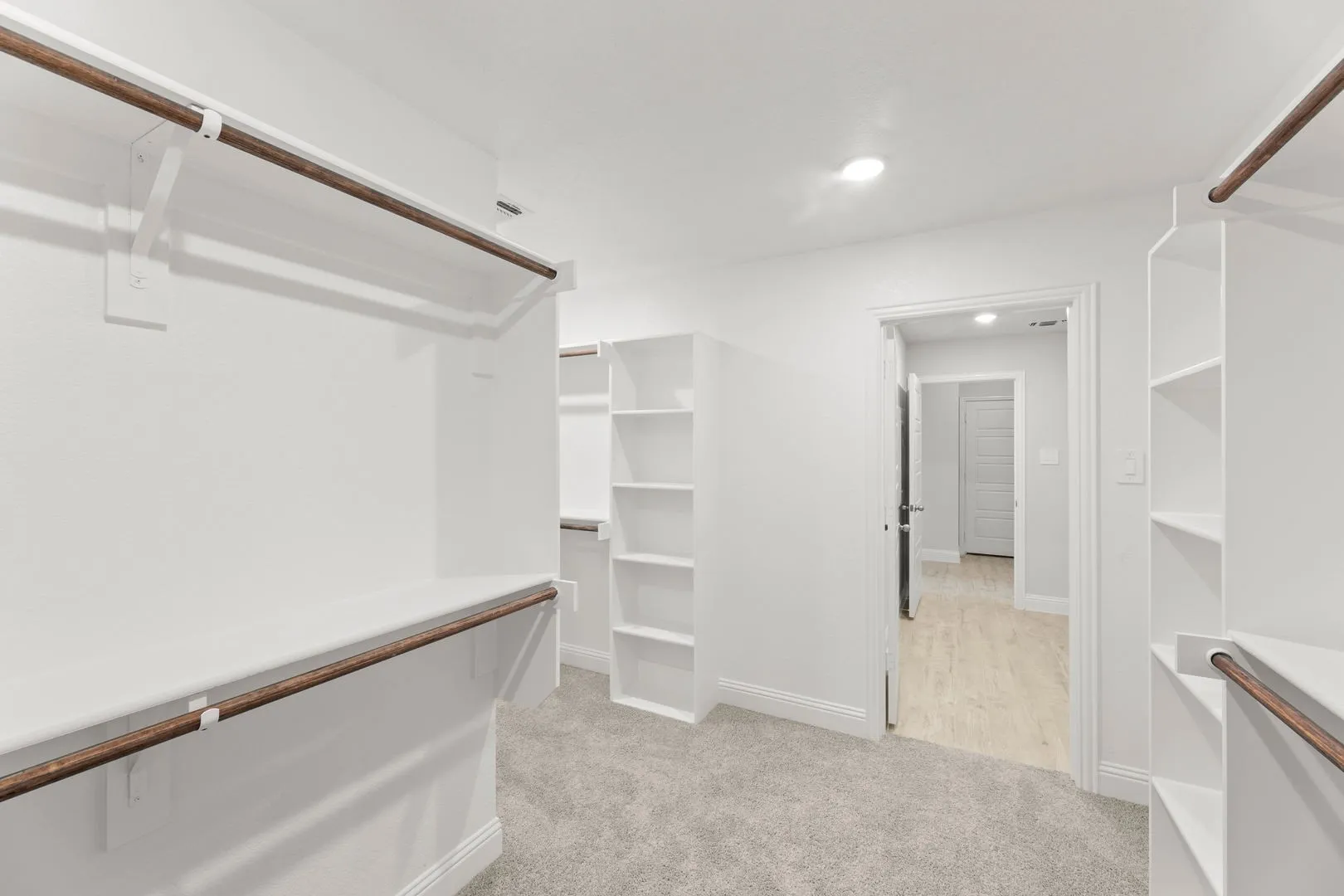 1121 Nighthawk-Primary Suite-6