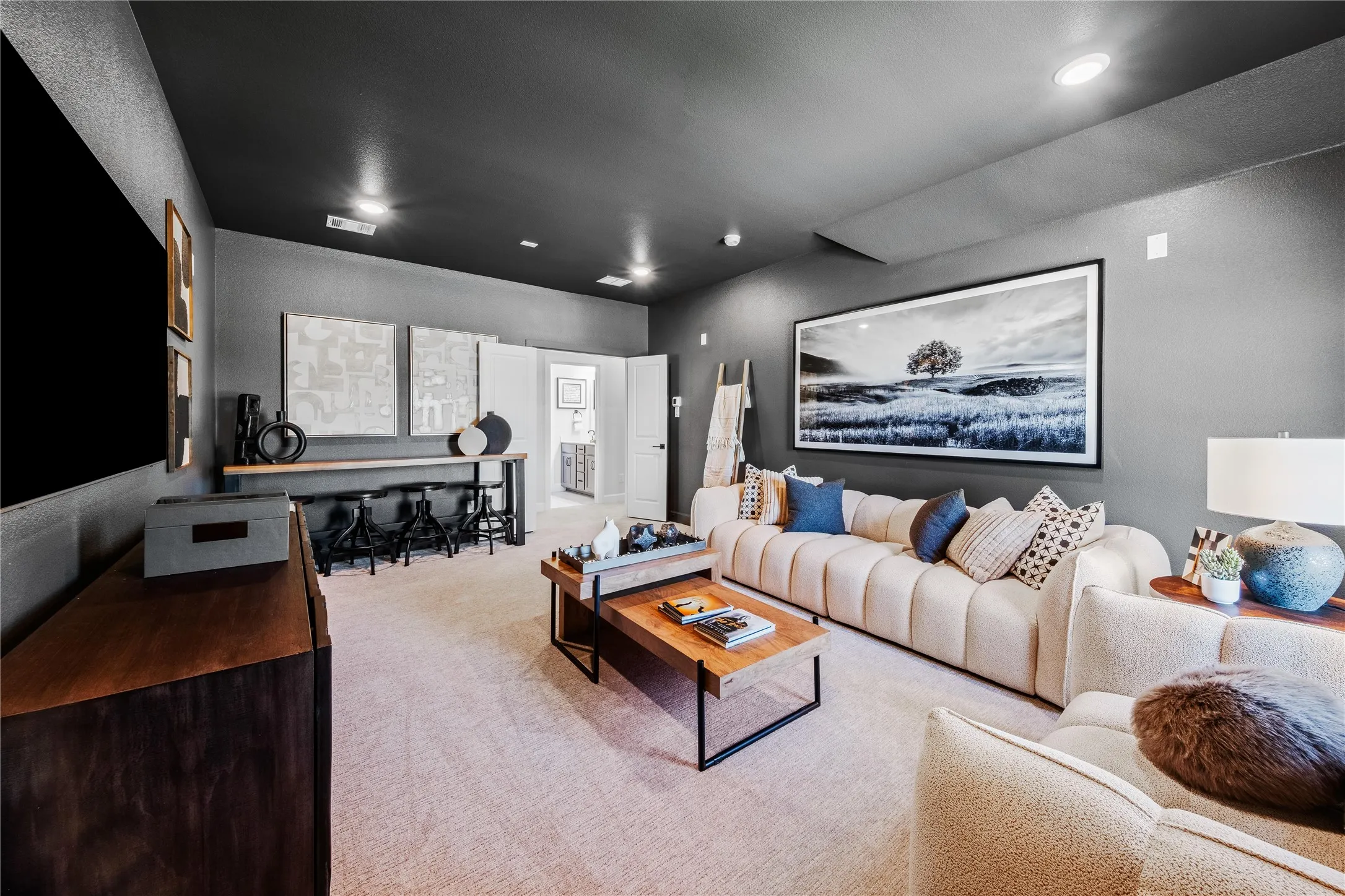 Beazer Homes Valencia on the Lake  Blackburn Floorplan. This is not a photo of the actual home, but is a photo of the Blackburn floorplan.
