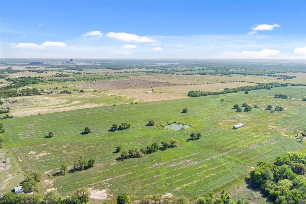 Farm For Sale in Mc Lennan County , 276 Circle P Lane, Riesel, Texas 76682, 2 Bedroom, 2 Bathroom, 2 Garage spaces, 1,552 Sqft, built in 1968, mls#21221392, Real Estate Agent in Riesel, Homes For Sale in Mc Lennan county, Homes For Sale in Riesel, Realtor in Riesel Texas, Real Estate Brokerage Independent Realty Texas, Luminita Cordes Realtor