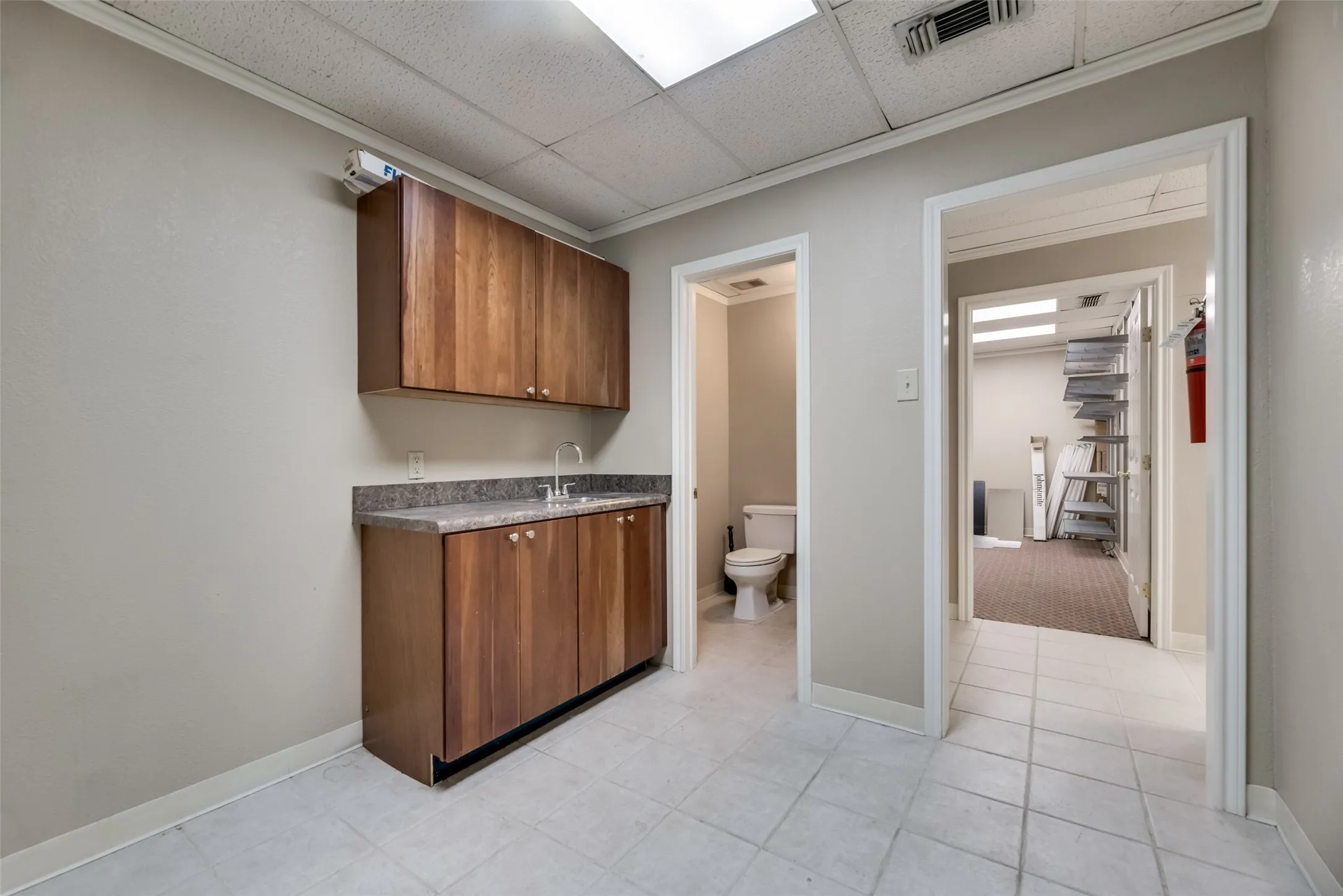 Office For Rent in Dallas County , 606 W Wheatland Road 103, Duncanville, Texas 75116, 0, 0, Garage spaces, 0 Sqft, built in 1978, Preowned, Price $2,100, mls#21221412, Real Estate Agent in Duncanville, Homes For Rent in Dallas county, Homes For Rent in Duncanville, Realtor in Duncanville Texas, Real Estate Brokerage Independent Realty Texas, Luminita Cordes Realtor