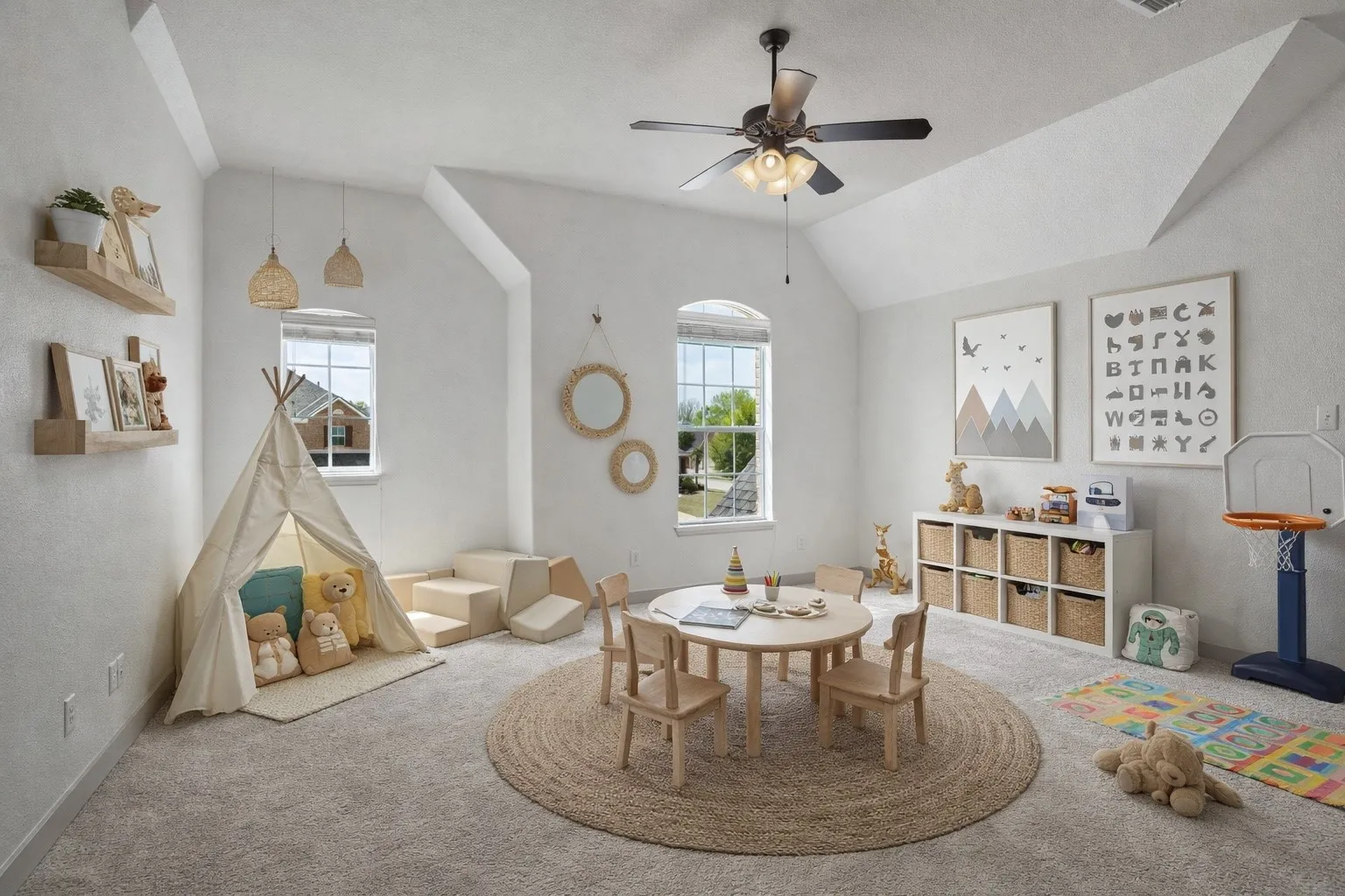 Single Family Residence For Sale in Rockwall County , 107 King Court, Fate, Texas 75087, 4 Bedroom, 4 Bathroom, 3 Garage spaces, 3,326 Sqft, built in 2009, mls#21219396, Real Estate Agent in Fate, Homes For Sale in Rockwall county, Homes For Sale in Fate, Realtor in Fate Texas, Real Estate Brokerage Independent Realty Texas, Luminita Cordes Realtor