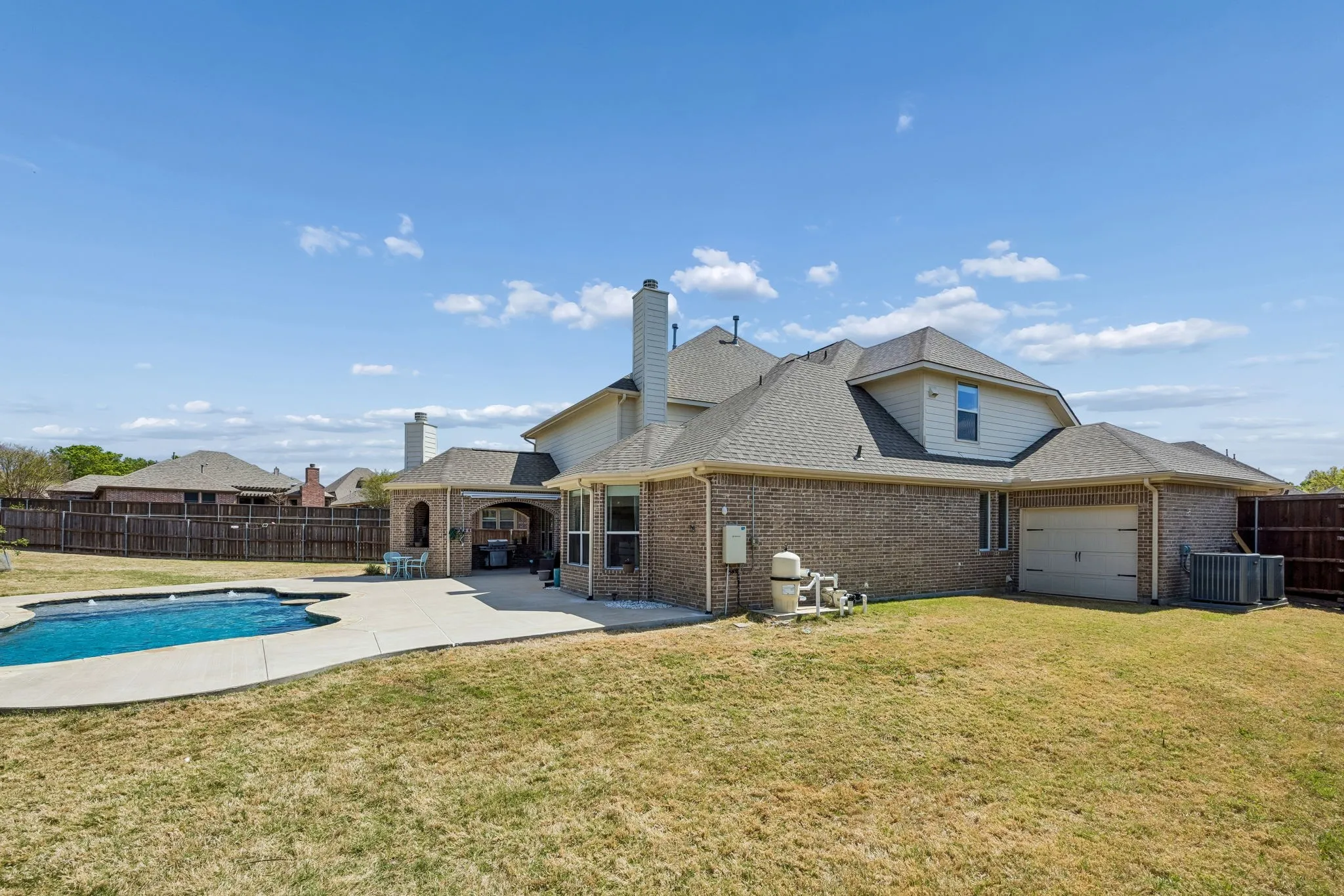 Single Family Residence For Sale in Rockwall County , 107 King Court, Fate, Texas 75087, 4 Bedroom, 4 Bathroom, 3 Garage spaces, 3,326 Sqft, built in 2009, mls#21219396, Real Estate Agent in Fate, Homes For Sale in Rockwall county, Homes For Sale in Fate, Realtor in Fate Texas, Real Estate Brokerage Independent Realty Texas, Luminita Cordes Realtor