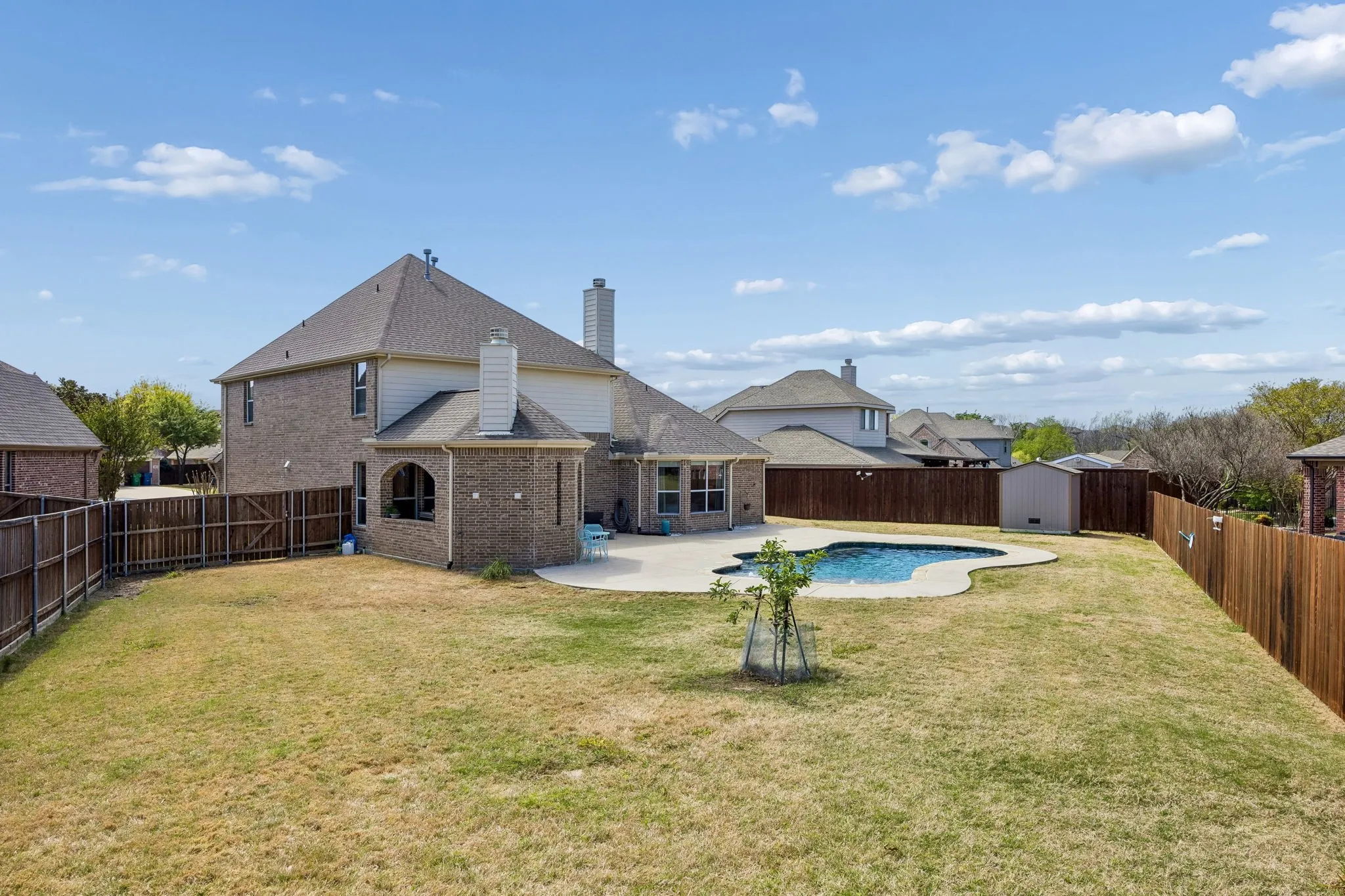 Single Family Residence For Sale in Rockwall County , 107 King Court, Fate, Texas 75087, 4 Bedroom, 4 Bathroom, 3 Garage spaces, 3,326 Sqft, built in 2009, mls#21219396, Real Estate Agent in Fate, Homes For Sale in Rockwall county, Homes For Sale in Fate, Realtor in Fate Texas, Real Estate Brokerage Independent Realty Texas, Luminita Cordes Realtor