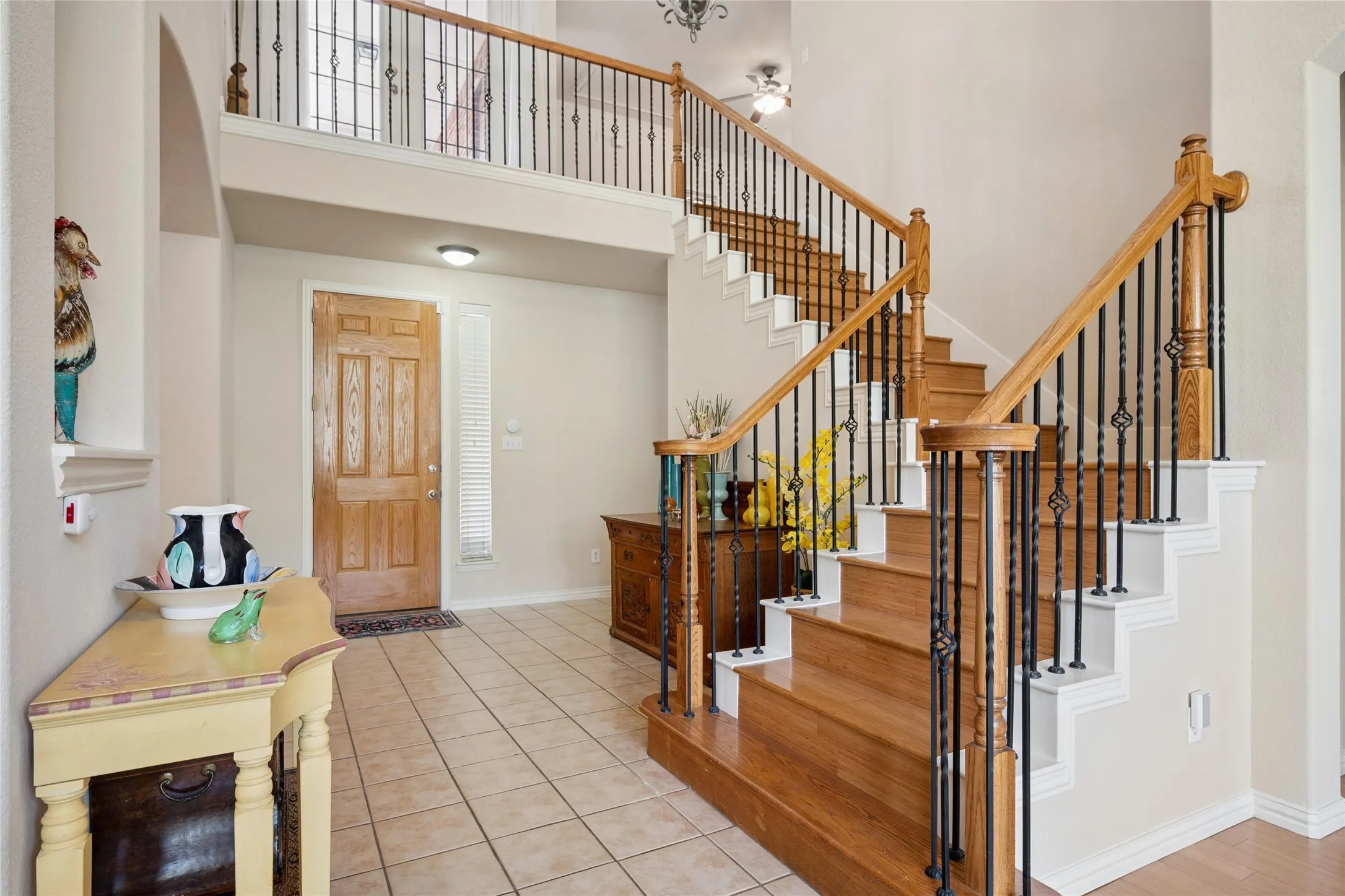 Single Family Residence For Sale in Rockwall County , 2360 Desert Falls Lane, Rockwall, Texas 75087, 4 Bedroom, 3 Bathroom, 2 Garage spaces, 3,299 Sqft, built in 2005, mls#21154551, Real Estate Agent in Rockwall, Homes For Sale in Rockwall county, Homes For Sale in Rockwall, Realtor in Rockwall Texas, Real Estate Brokerage Independent Realty Texas, Luminita Cordes Realtor