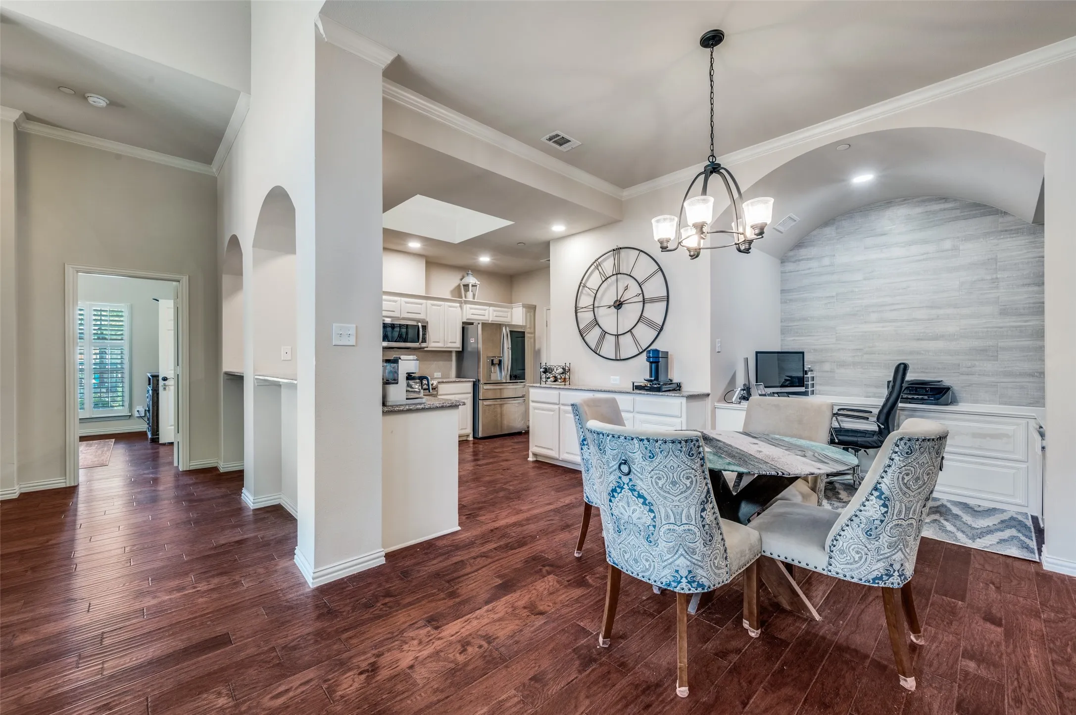 Condominium For Sale in Collin County , 3075 Willow Grove Boulevard 1801, Mc Kinney, Texas 75070, 2 Bedroom, 2 Bathroom, 2 Garage spaces, 1,458 Sqft, built in 2012, Preowned, mls#21219042, Real Estate Agent in Mc Kinney, Homes For Sale in Collin county, Homes For Sale in Mc Kinney, Realtor in Mc Kinney Texas, Real Estate Brokerage Independent Realty Texas, Luminita Cordes Realtor