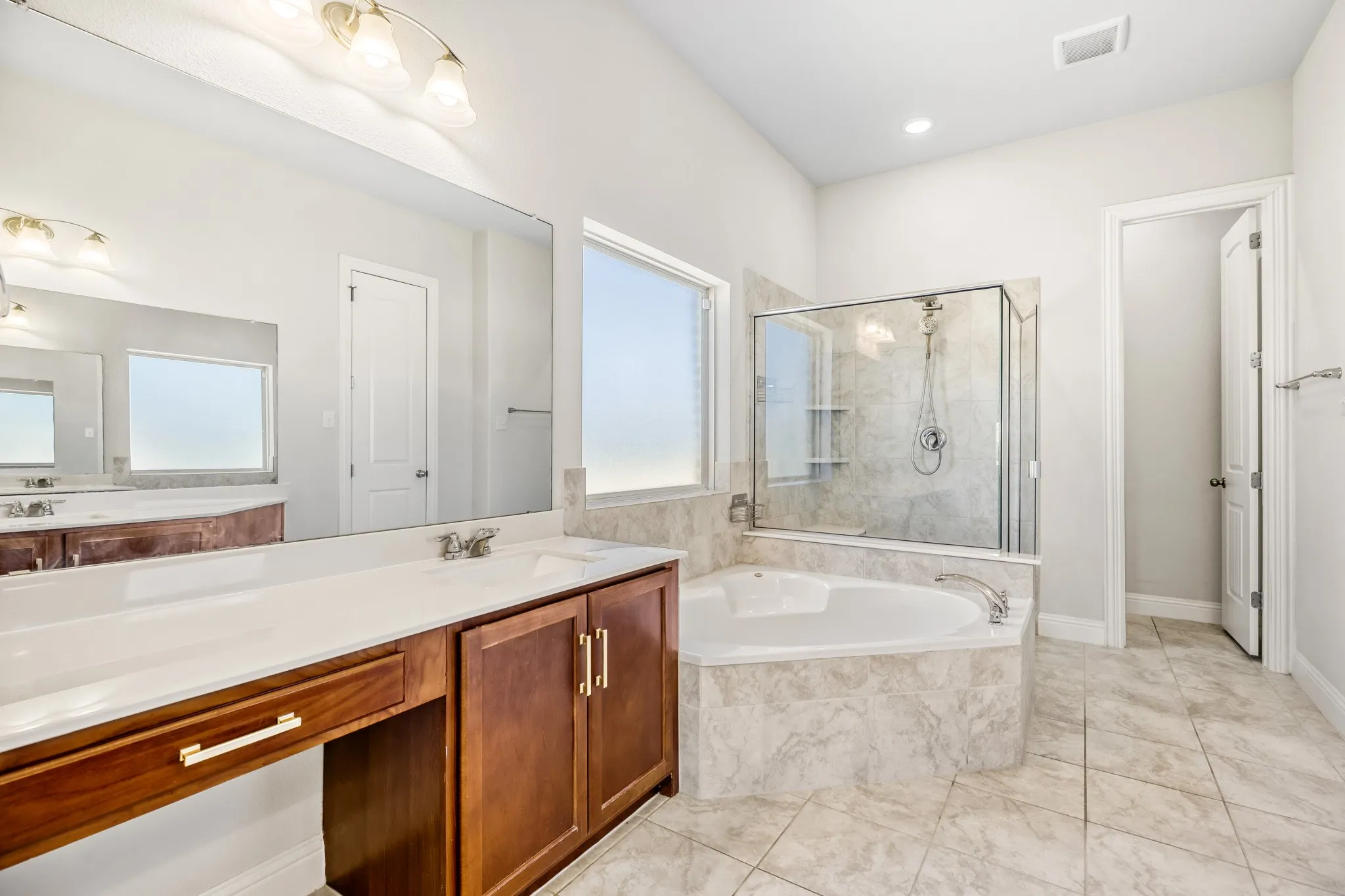Single Family Residence For Sale in Collin County , 2890 Quinton Street, Prosper, Texas 75078, 5 Bedroom, 3 Bathroom, 2 Garage spaces, 3,081 Sqft, built in 2021, mls#21197114, Real Estate Agent in Prosper, Homes For Sale in Collin county, Homes For Sale in Prosper, Realtor in Prosper Texas, Real Estate Brokerage Independent Realty Texas, Luminita Cordes Realtor