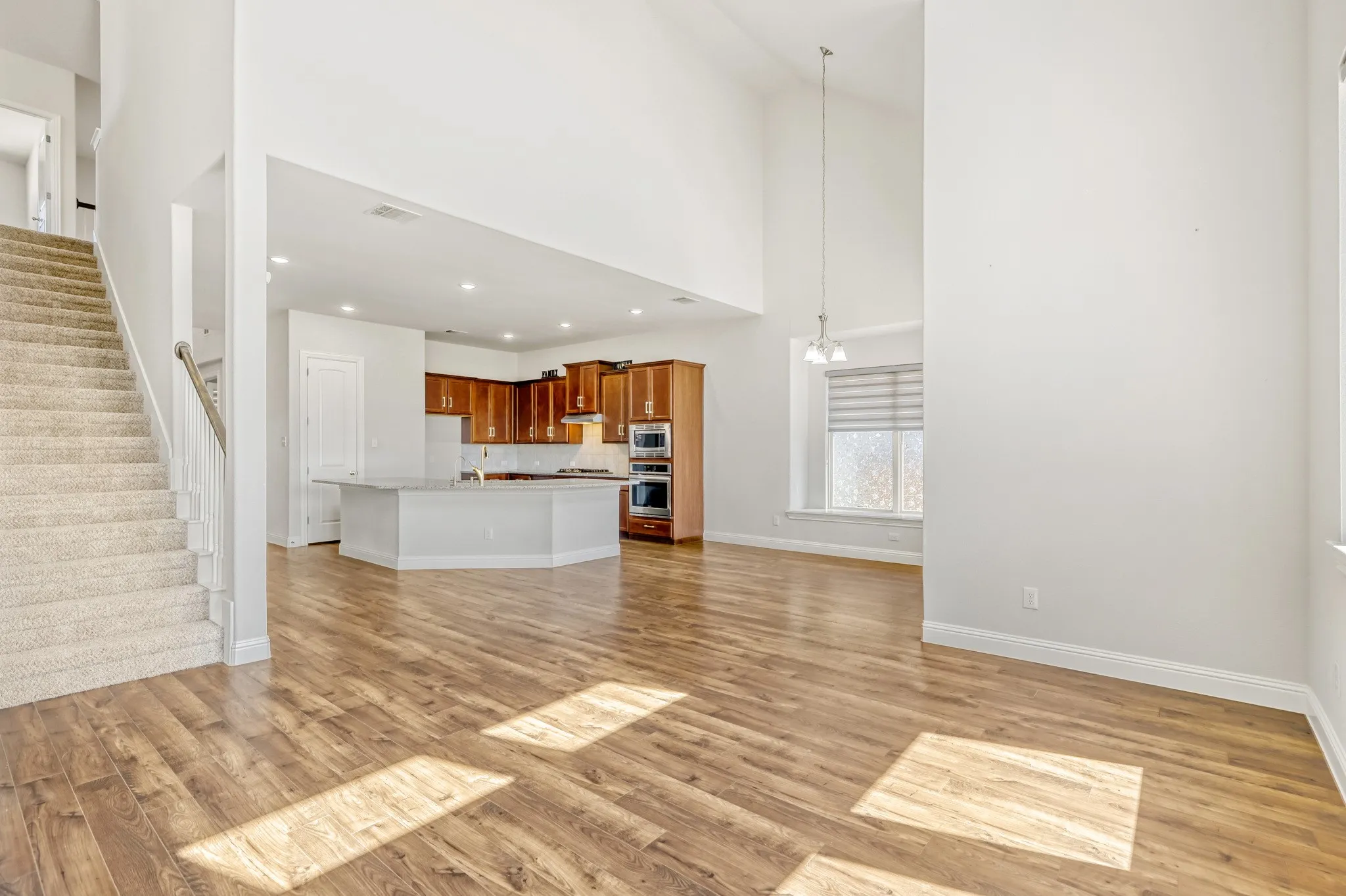 Single Family Residence For Sale in Collin County , 2890 Quinton Street, Prosper, Texas 75078, 5 Bedroom, 3 Bathroom, 2 Garage spaces, 3,081 Sqft, built in 2021, mls#21197114, Real Estate Agent in Prosper, Homes For Sale in Collin county, Homes For Sale in Prosper, Realtor in Prosper Texas, Real Estate Brokerage Independent Realty Texas, Luminita Cordes Realtor