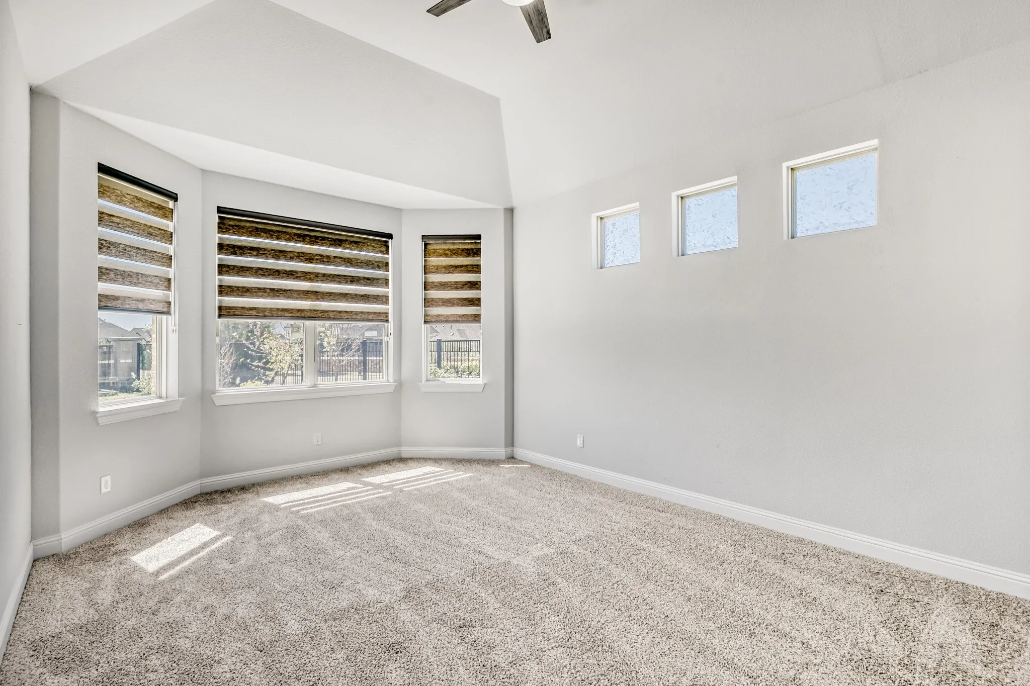 Single Family Residence For Sale in Collin County , 2890 Quinton Street, Prosper, Texas 75078, 5 Bedroom, 3 Bathroom, 2 Garage spaces, 3,081 Sqft, built in 2021, mls#21197114, Real Estate Agent in Prosper, Homes For Sale in Collin county, Homes For Sale in Prosper, Realtor in Prosper Texas, Real Estate Brokerage Independent Realty Texas, Luminita Cordes Realtor