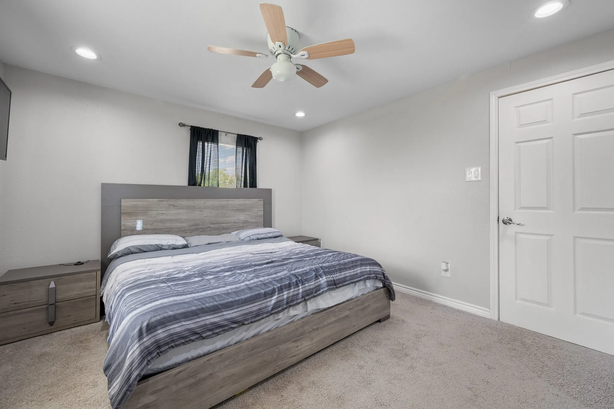 Single Family Residence For Sale in Johnson County , 5808 Martin Creek Drive, Joshua, Texas 76058, 2 Bedroom, 2 Bathroom, 4 Garage spaces, 1,200 Sqft, built in 2025, mls#21221520, Real Estate Agent in Joshua, Homes For Sale in Johnson county, Homes For Sale in Joshua, Realtor in Joshua Texas, Real Estate Brokerage Independent Realty Texas, Luminita Cordes Realtor