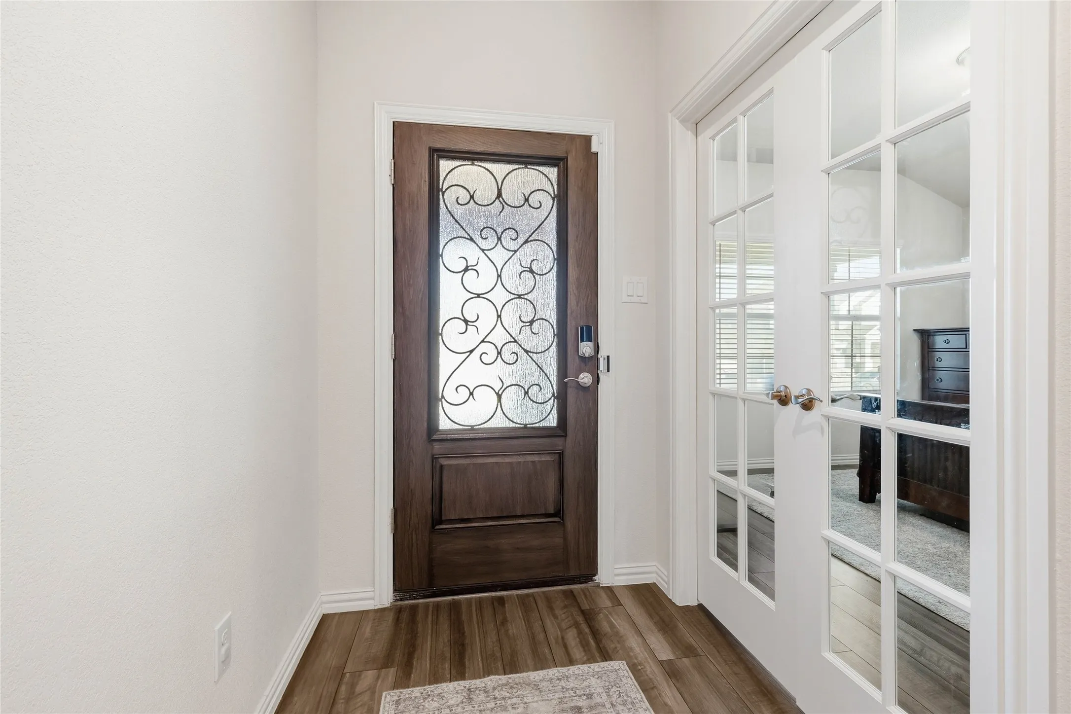 Single Family Residence For Sale in Tarrant County , 5628 Castle Peak Bend, Fort Worth, Texas 76126, 3 Bedrooms, 2 Bathrooms, 2 Garage spaces, 1,830 Sqft, built in 2022, Preowned, Price $387,000, mls#21220938, Real Estate Agent in Fort Worth, Homes For Sale in Tarrant county, Homes For Sale in Fort Worth, Realtor in Fort Worth Texas, Real Estate Brokerage Independent Realty Texas, Luminita Cordes Realtor