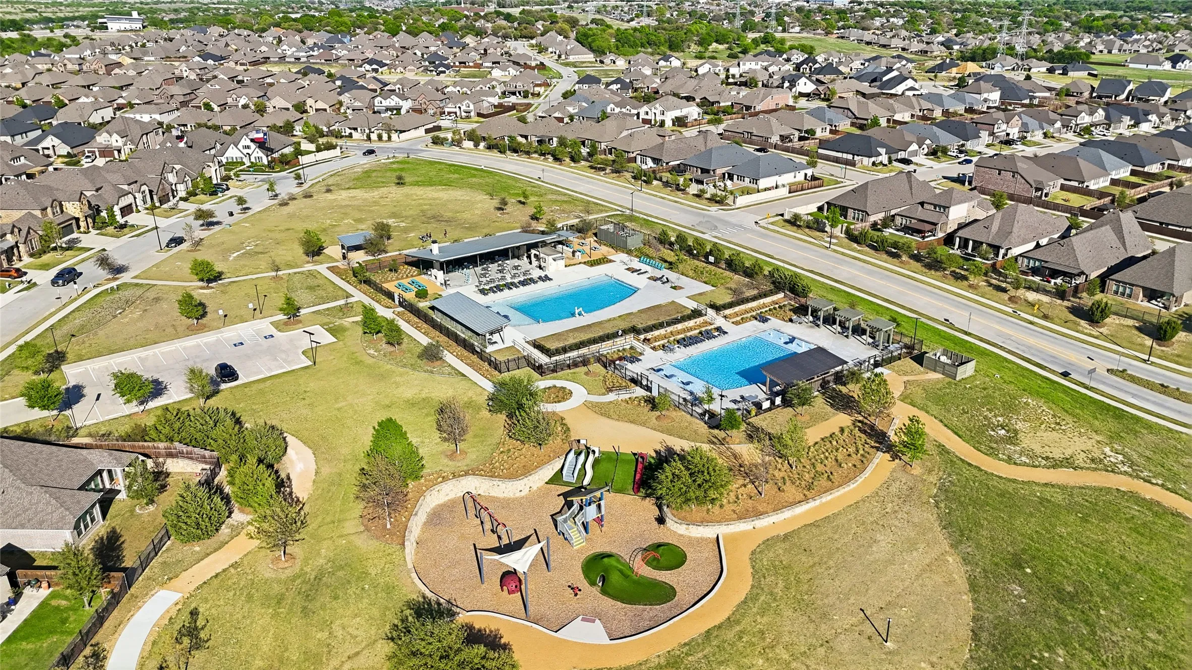 Single Family Residence For Sale in Tarrant County , 5628 Castle Peak Bend, Fort Worth, Texas 76126, 3 Bedrooms, 2 Bathrooms, 2 Garage spaces, 1,830 Sqft, built in 2022, Preowned, Price $387,000, mls#21220938, Real Estate Agent in Fort Worth, Homes For Sale in Tarrant county, Homes For Sale in Fort Worth, Realtor in Fort Worth Texas, Real Estate Brokerage Independent Realty Texas, Luminita Cordes Realtor