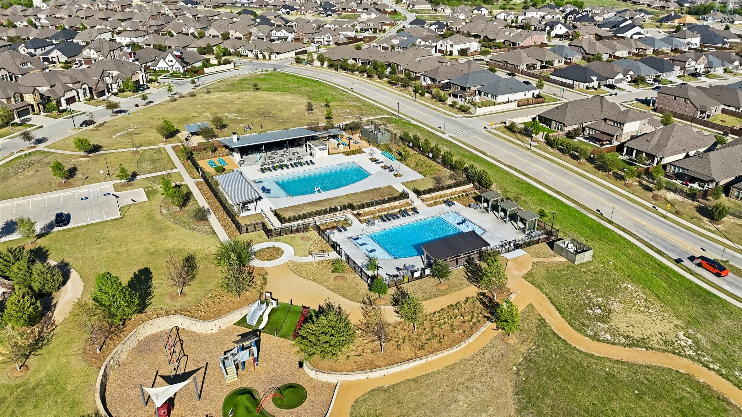 Single Family Residence For Sale in Tarrant County , 5628 Castle Peak Bend, Fort Worth, Texas 76126, 3 Bedrooms, 2 Bathrooms, 2 Garage spaces, 1,830 Sqft, built in 2022, Preowned, Price $387,000, mls#21220938, Real Estate Agent in Fort Worth, Homes For Sale in Tarrant county, Homes For Sale in Fort Worth, Realtor in Fort Worth Texas, Real Estate Brokerage Independent Realty Texas, Luminita Cordes Realtor
