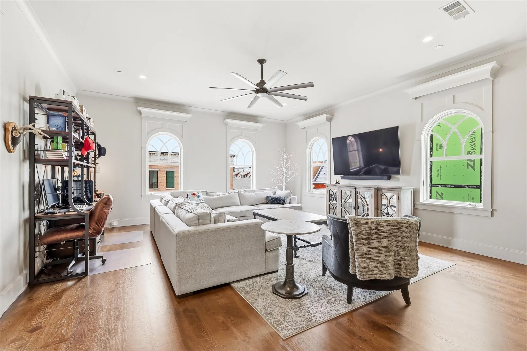 Single Family Residence For Sale in Tarrant County , 201 Park Ridge Boulevard, Southlake, Texas 76092, 4 Bedroom, 7 Bathroom, 4 Garage spaces, 9,968 Sqft, built in 2017, mls#21125607, Real Estate Agent in Southlake, Homes For Sale in Tarrant county, Homes For Sale in Southlake, Realtor in Southlake Texas, Real Estate Brokerage Independent Realty Texas, Luminita Cordes Realtor