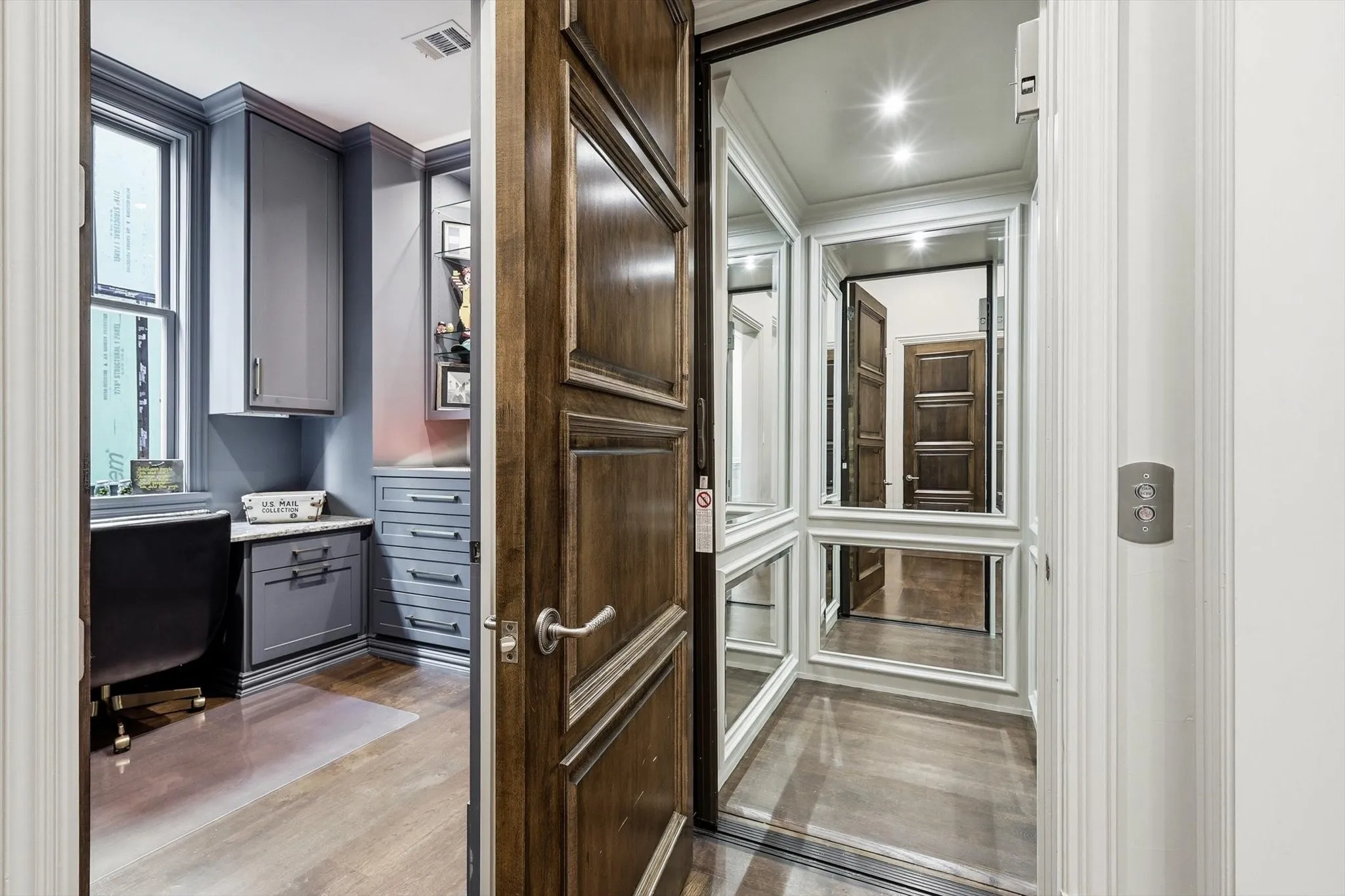 Single Family Residence For Sale in Tarrant County , 201 Park Ridge Boulevard, Southlake, Texas 76092, 4 Bedroom, 7 Bathroom, 4 Garage spaces, 9,968 Sqft, built in 2017, mls#21125607, Real Estate Agent in Southlake, Homes For Sale in Tarrant county, Homes For Sale in Southlake, Realtor in Southlake Texas, Real Estate Brokerage Independent Realty Texas, Luminita Cordes Realtor