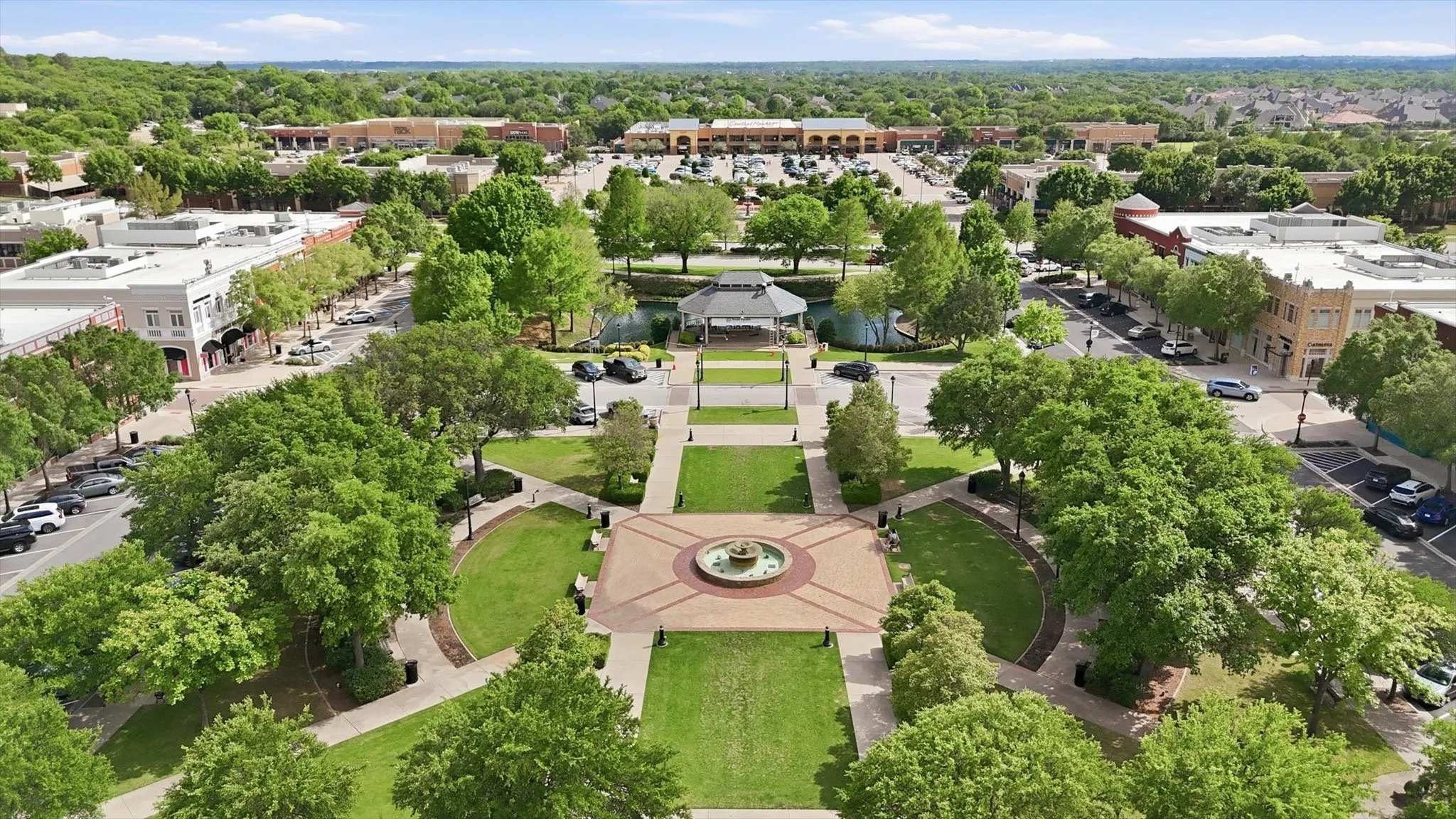 Single Family Residence For Sale in Tarrant County , 201 Park Ridge Boulevard, Southlake, Texas 76092, 4 Bedroom, 7 Bathroom, 4 Garage spaces, 9,968 Sqft, built in 2017, mls#21125607, Real Estate Agent in Southlake, Homes For Sale in Tarrant county, Homes For Sale in Southlake, Realtor in Southlake Texas, Real Estate Brokerage Independent Realty Texas, Luminita Cordes Realtor