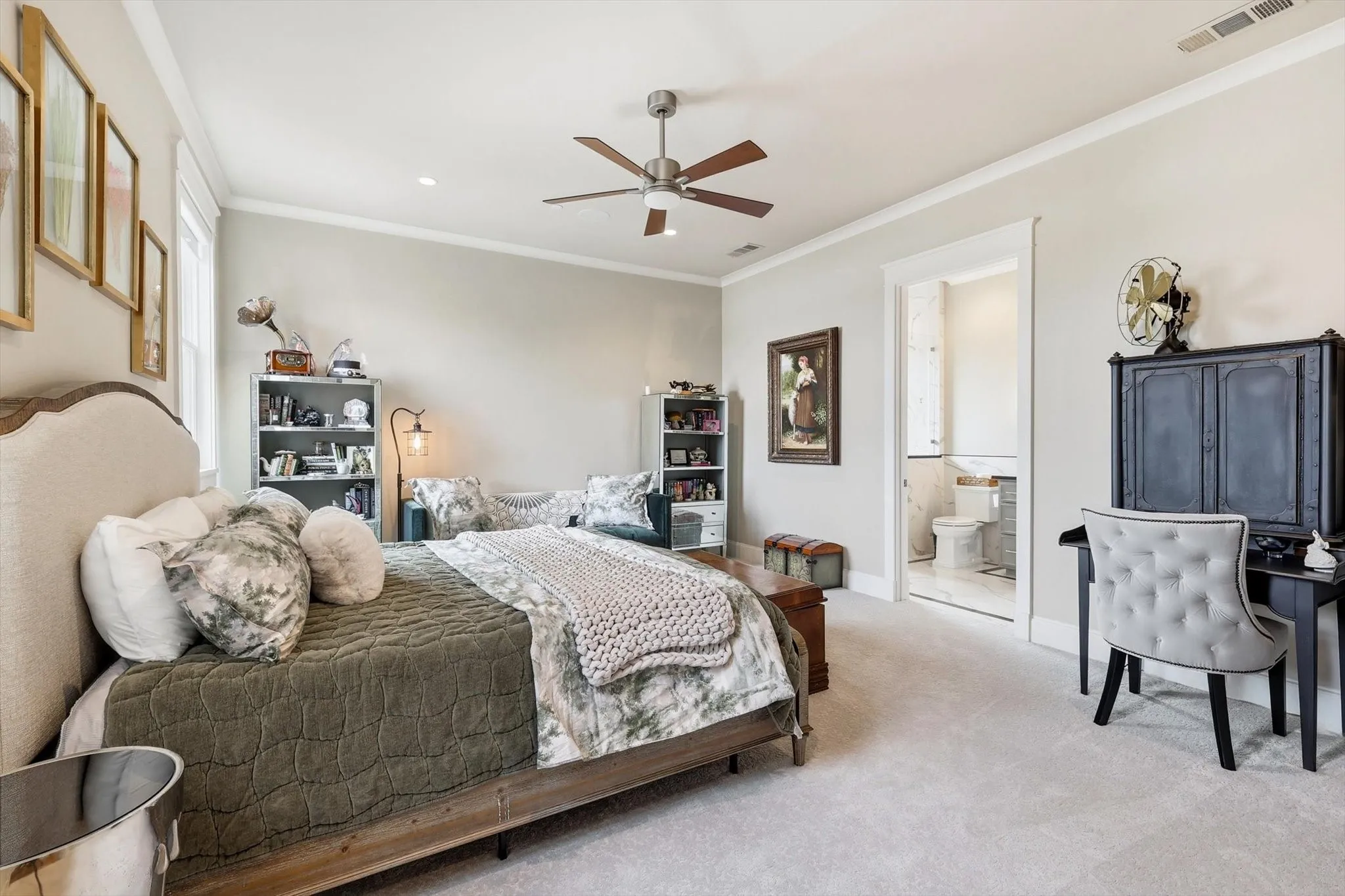Single Family Residence For Sale in Tarrant County , 201 Park Ridge Boulevard, Southlake, Texas 76092, 4 Bedroom, 7 Bathroom, 4 Garage spaces, 9,968 Sqft, built in 2017, mls#21125607, Real Estate Agent in Southlake, Homes For Sale in Tarrant county, Homes For Sale in Southlake, Realtor in Southlake Texas, Real Estate Brokerage Independent Realty Texas, Luminita Cordes Realtor