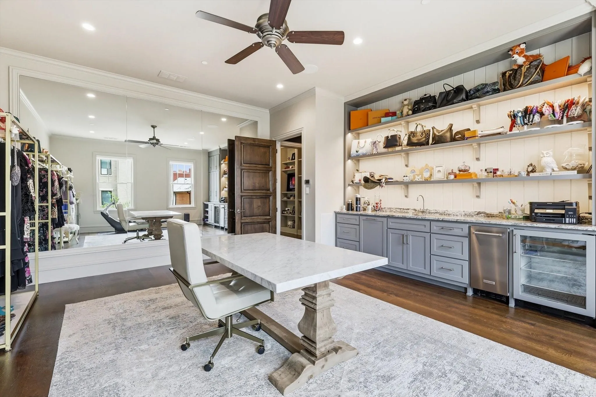 Single Family Residence For Sale in Tarrant County , 201 Park Ridge Boulevard, Southlake, Texas 76092, 4 Bedroom, 7 Bathroom, 4 Garage spaces, 9,968 Sqft, built in 2017, mls#21125607, Real Estate Agent in Southlake, Homes For Sale in Tarrant county, Homes For Sale in Southlake, Realtor in Southlake Texas, Real Estate Brokerage Independent Realty Texas, Luminita Cordes Realtor