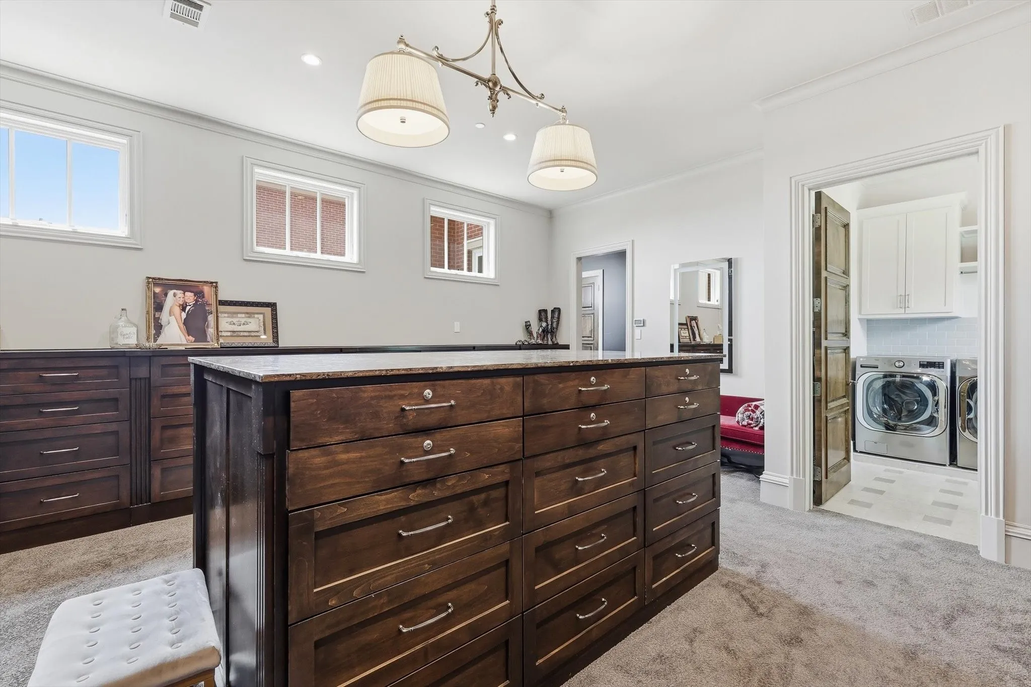 Single Family Residence For Sale in Tarrant County , 201 Park Ridge Boulevard, Southlake, Texas 76092, 4 Bedroom, 7 Bathroom, 4 Garage spaces, 9,968 Sqft, built in 2017, mls#21125607, Real Estate Agent in Southlake, Homes For Sale in Tarrant county, Homes For Sale in Southlake, Realtor in Southlake Texas, Real Estate Brokerage Independent Realty Texas, Luminita Cordes Realtor