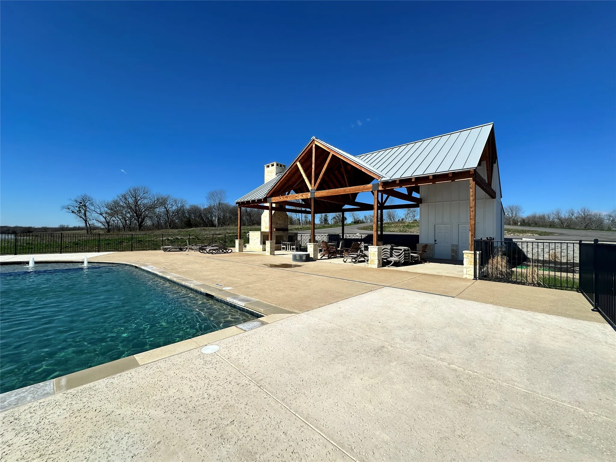 Unimproved Land For Sale in Navarro County , Lot 47 Bridgewater Boulevard, Kerens, Texas 75144, 0, 0, Garage spaces, 0 Sqft, built in 0, Price $102,000, mls#21215216, Real Estate Agent in Kerens, Homes For Sale in Navarro county, Homes For Sale in Kerens, Realtor in Kerens Texas, Real Estate Brokerage Independent Realty Texas, Luminita Cordes Realtor