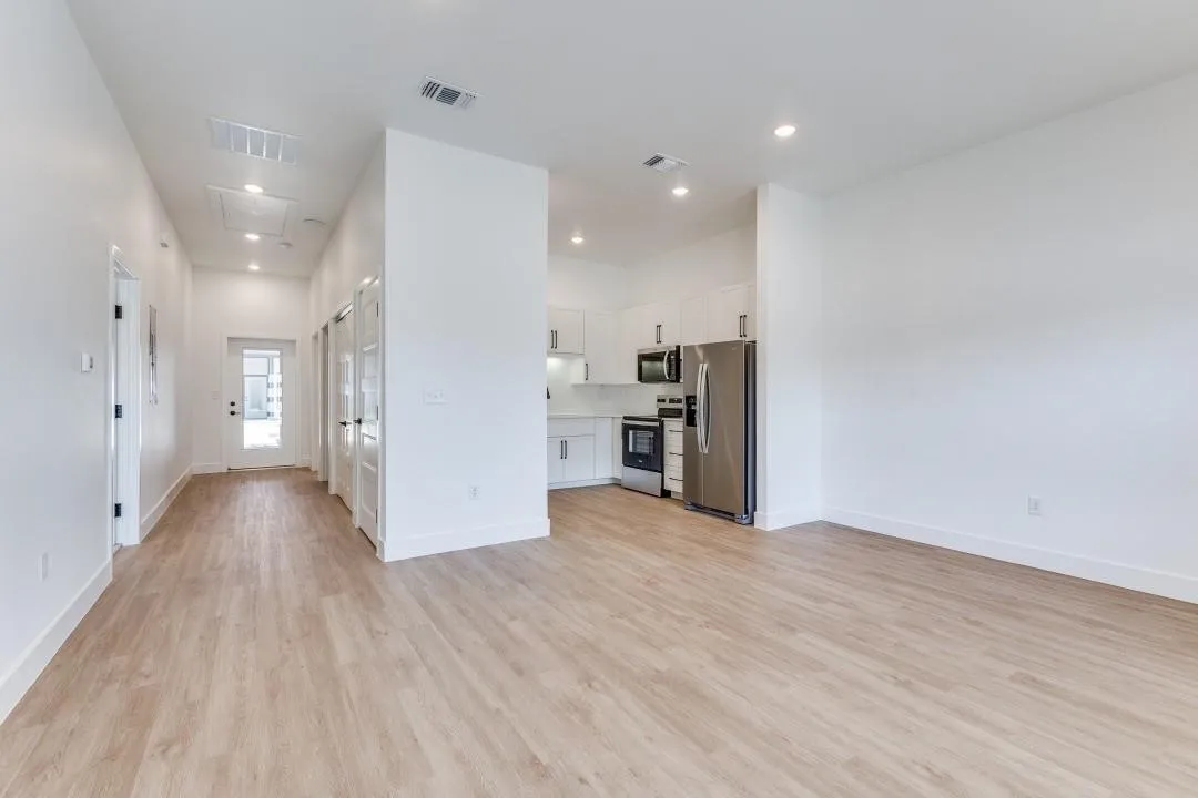 Apartment For Rent in Tarrant County , 820 W Mc Leroy Boulevard 2022, Saginaw, Texas 76179, 1 Bedroom, 1 Bathroom, Garage spaces, 1,048 Sqft, built in 2025, Price $3,495, mls#21220016, Real Estate Agent in Saginaw, Homes For Rent in Tarrant county, Homes For Rent in Saginaw, Realtor in Saginaw Texas, Real Estate Brokerage Independent Realty Texas, Luminita Cordes Realtor