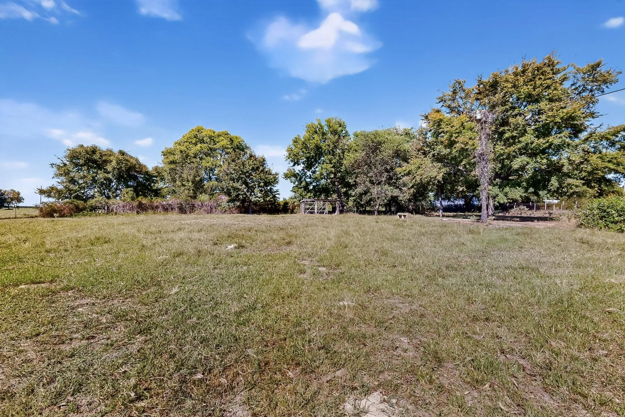 View of yard with a view of rural / pastoral area