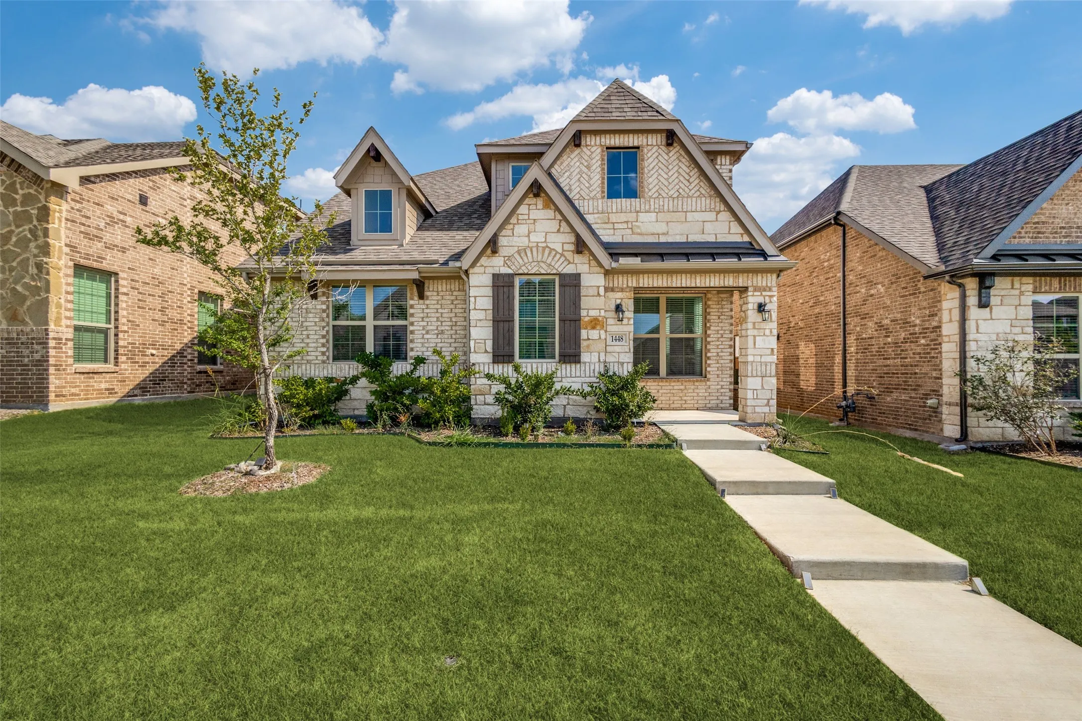 Single Family Residence For Rent in Denton County , 1448 Sun Garden Way, Justin, Texas 76247, 4 Bedroom, 3 Bathroom, 2 Garage spaces, 2,514 Sqft, built in 2024, mls#21221625, Real Estate Agent in Justin, Homes For Rent in Denton county, Homes For Rent in Justin, Realtor in Justin Texas, Real Estate Brokerage Independent Realty Texas, Luminita Cordes Realtor