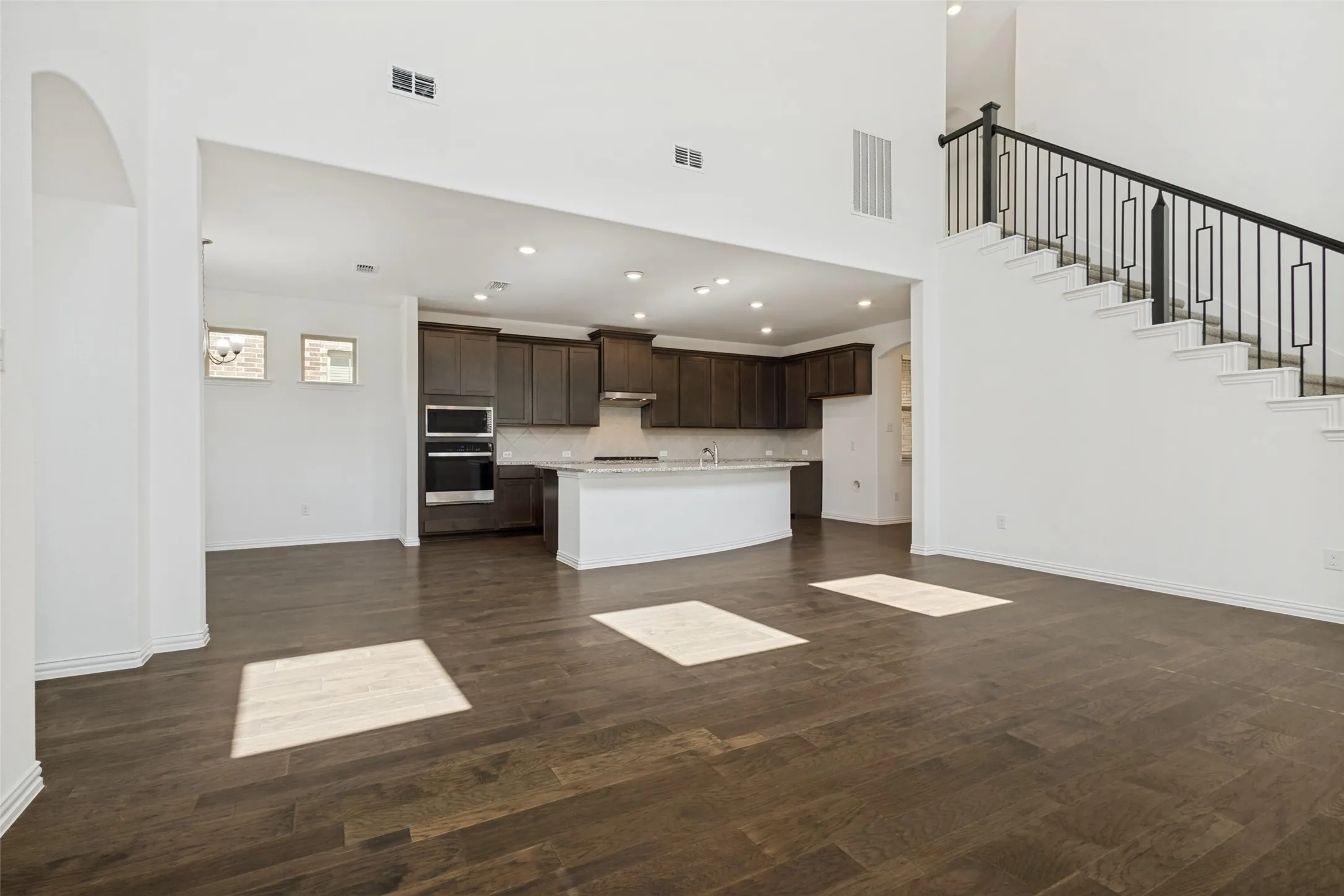 Single Family Residence For Rent in Denton County , 1448 Sun Garden Way, Justin, Texas 76247, 4 Bedroom, 3 Bathroom, 2 Garage spaces, 2,514 Sqft, built in 2024, mls#21221625, Real Estate Agent in Justin, Homes For Rent in Denton county, Homes For Rent in Justin, Realtor in Justin Texas, Real Estate Brokerage Independent Realty Texas, Luminita Cordes Realtor