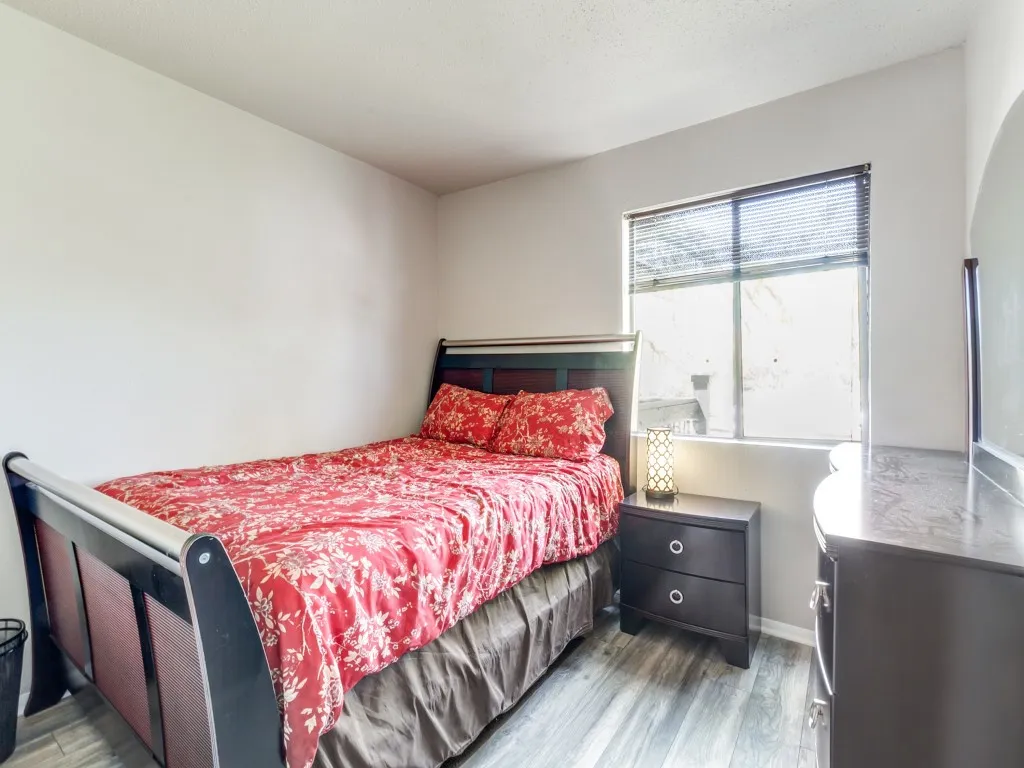 Condominium For Sale in Dallas County , 7431 Holly Hill Drive 210, Dallas, Texas 75231, 2 Bedroom, 1 Bathroom, Garage spaces, 781 Sqft, built in 1979, mls#21219215, Real Estate Agent in Dallas, Homes For Sale in Dallas county, Homes For Sale in Dallas, Realtor in Dallas Texas, Real Estate Brokerage Independent Realty Texas, Luminita Cordes Realtor