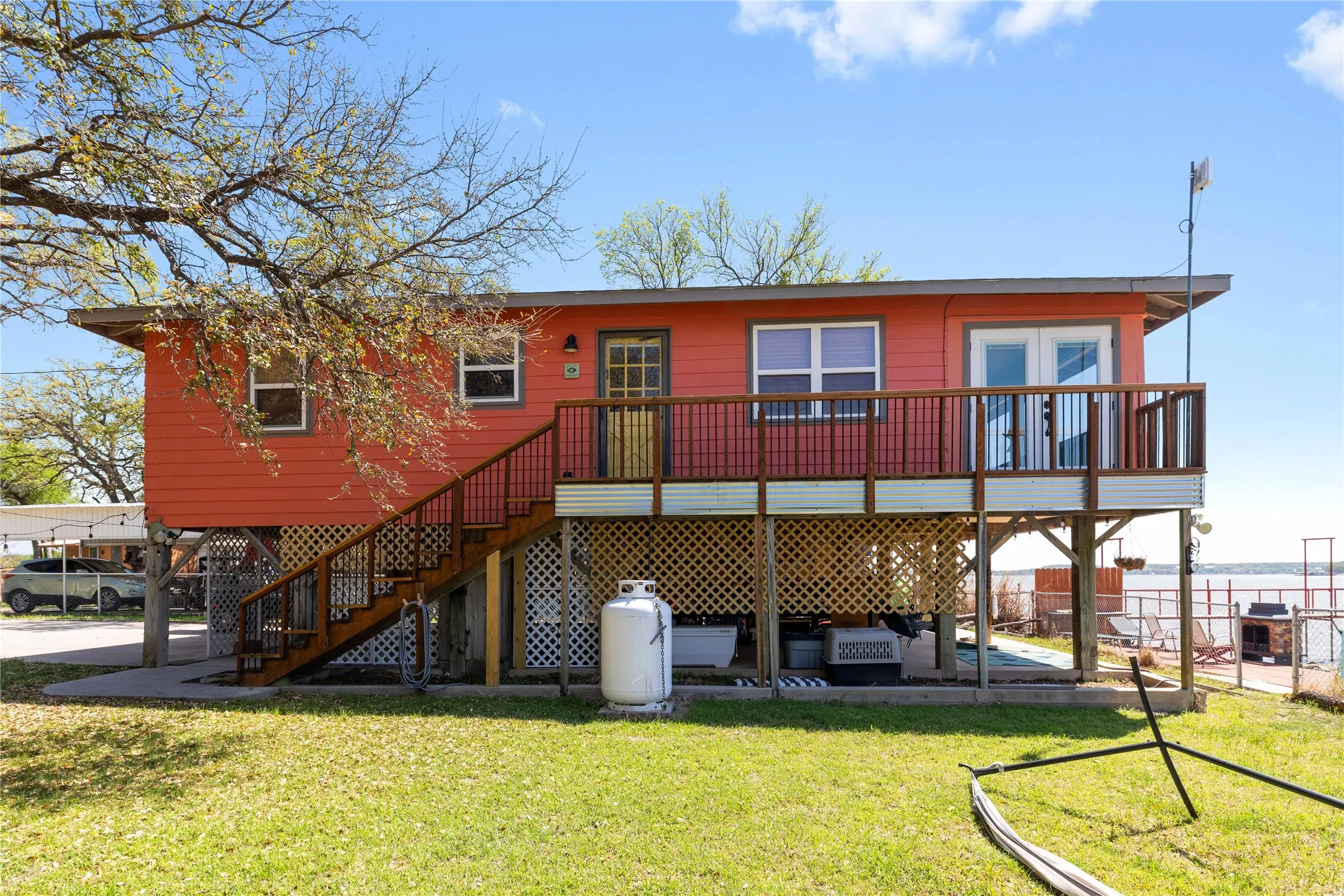 Single Family Residence For Sale in Brown County , 3490 Bounding Main, May, Texas 76857, 2 Bedroom, 1 Bathroom, Garage spaces, 1,056 Sqft, built in 1989, mls#21220917, Real Estate Agent in May, Homes For Sale in Brown county, Homes For Sale in May, Realtor in May Texas, Real Estate Brokerage Independent Realty Texas, Luminita Cordes Realtor