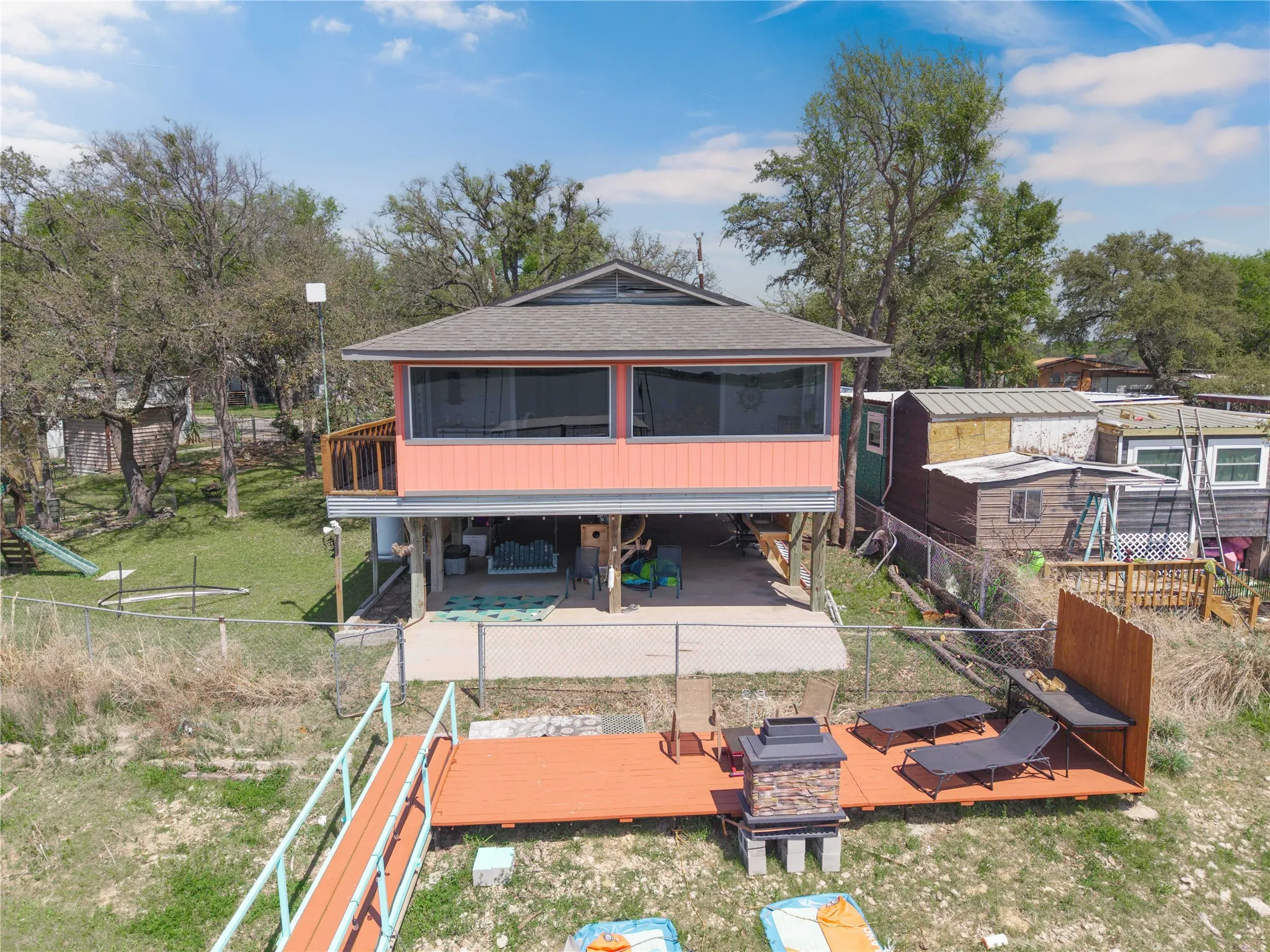 Single Family Residence For Sale in Brown County , 3490 Bounding Main, May, Texas 76857, 2 Bedroom, 1 Bathroom, Garage spaces, 1,056 Sqft, built in 1989, mls#21220917, Real Estate Agent in May, Homes For Sale in Brown county, Homes For Sale in May, Realtor in May Texas, Real Estate Brokerage Independent Realty Texas, Luminita Cordes Realtor