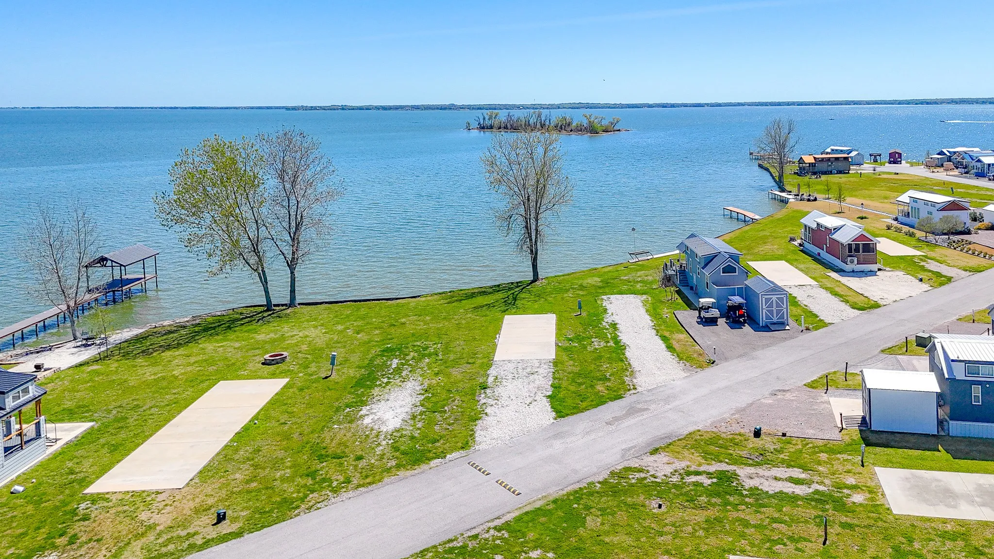 Unimproved Land For Sale in Navarro County , Lots 117 & 118 Peninsula Road, Kerens, Texas 75144, 0, 0, Garage spaces, 0 Sqft, built in 0, mls#21214101, Real Estate Agent in Kerens, Homes For Sale in Navarro county, Homes For Sale in Kerens, Realtor in Kerens Texas, Real Estate Brokerage Independent Realty Texas, Luminita Cordes Realtor