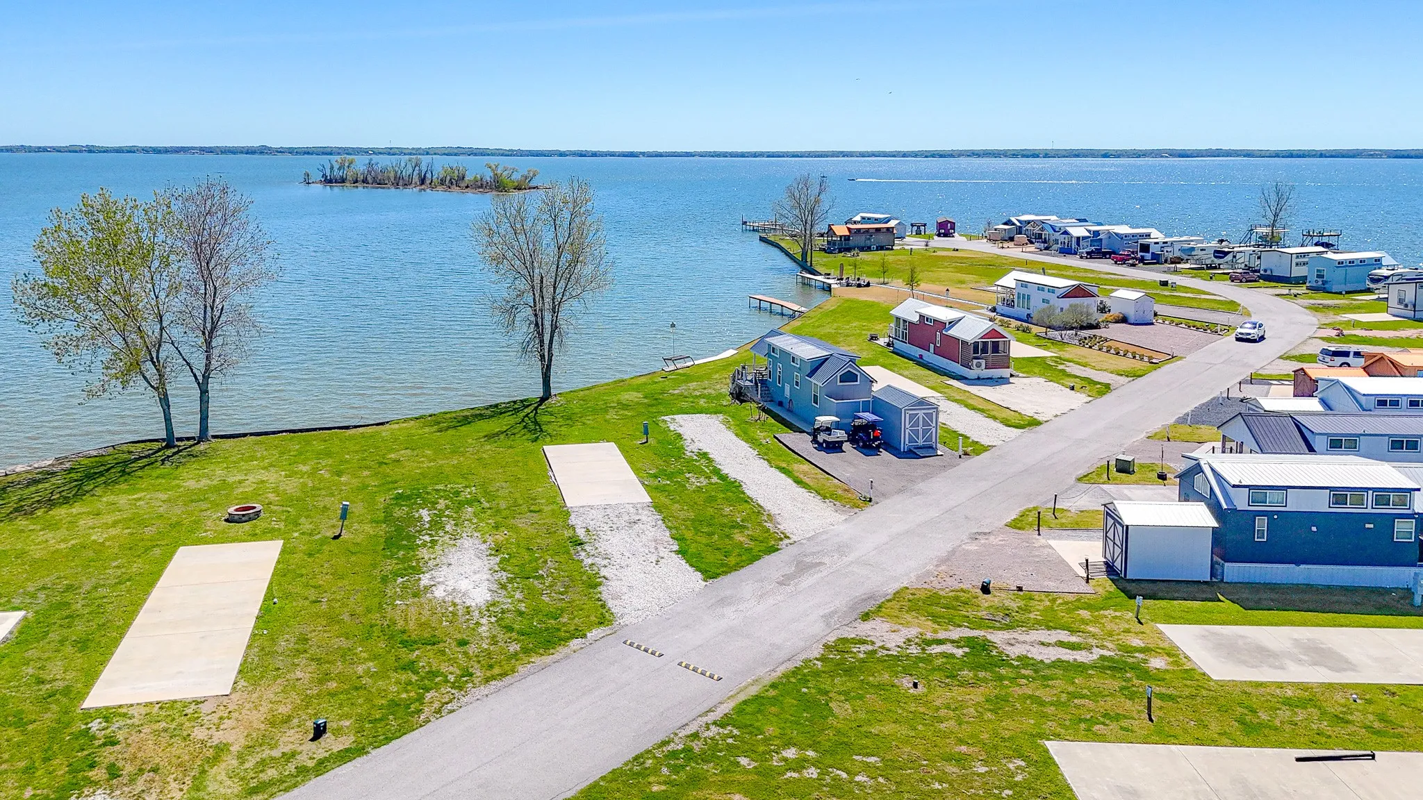 Unimproved Land For Sale in Navarro County , Lots 117 & 118 Peninsula Road, Kerens, Texas 75144, 0, 0, Garage spaces, 0 Sqft, built in 0, mls#21214101, Real Estate Agent in Kerens, Homes For Sale in Navarro county, Homes For Sale in Kerens, Realtor in Kerens Texas, Real Estate Brokerage Independent Realty Texas, Luminita Cordes Realtor