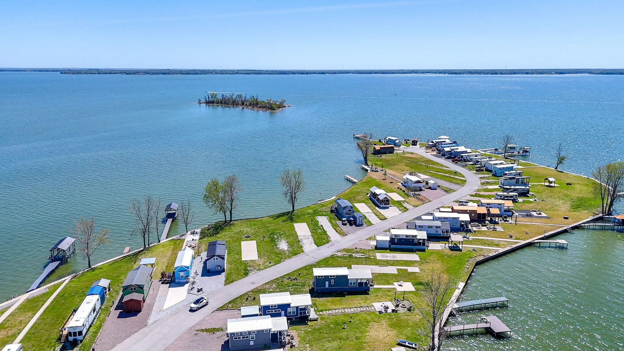Unimproved Land For Sale in Navarro County , Lots 117 & 118 Peninsula Road, Kerens, Texas 75144, 0, 0, Garage spaces, 0 Sqft, built in 0, mls#21214101, Real Estate Agent in Kerens, Homes For Sale in Navarro county, Homes For Sale in Kerens, Realtor in Kerens Texas, Real Estate Brokerage Independent Realty Texas, Luminita Cordes Realtor