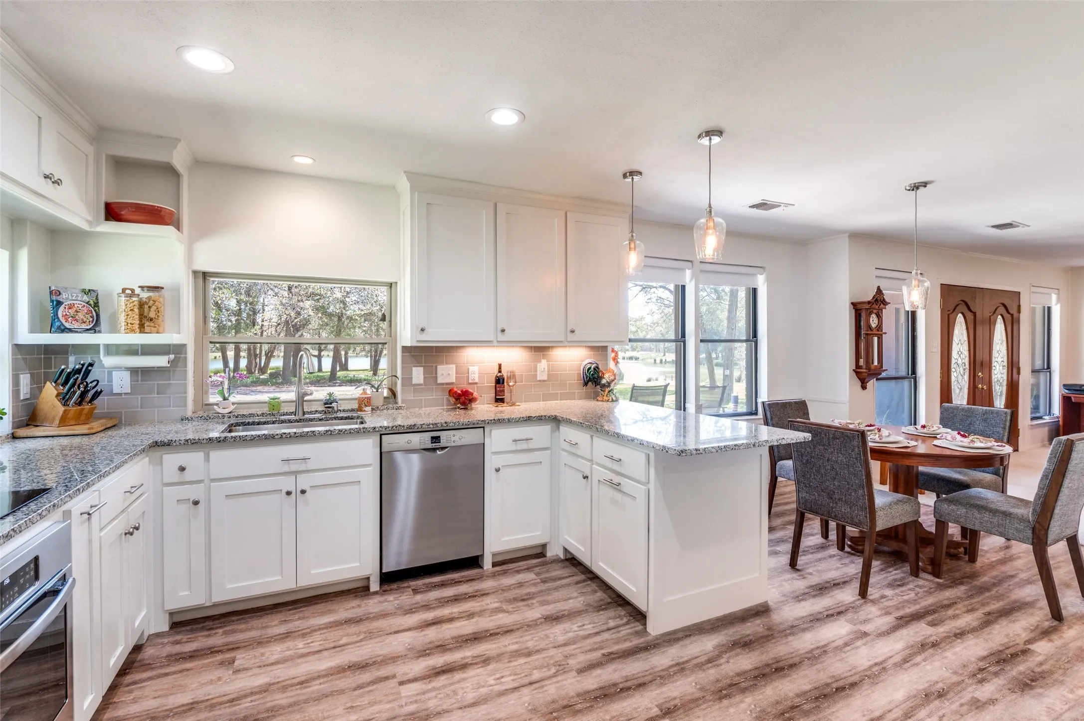 Farm For Sale in Grayson County , 182 Huts Crossing Road, Sadler, Texas 76264, 3 Bedrooms, 2 Bathrooms, 2 Garage spaces, 1,832 Sqft, built in 1981, Preowned, Price $969,000, mls#21221188, Real Estate Agent in Sadler, Homes For Sale in Grayson county, Homes For Sale in Sadler, Realtor in Sadler Texas, Real Estate Brokerage Independent Realty Texas, Luminita Cordes Realtor