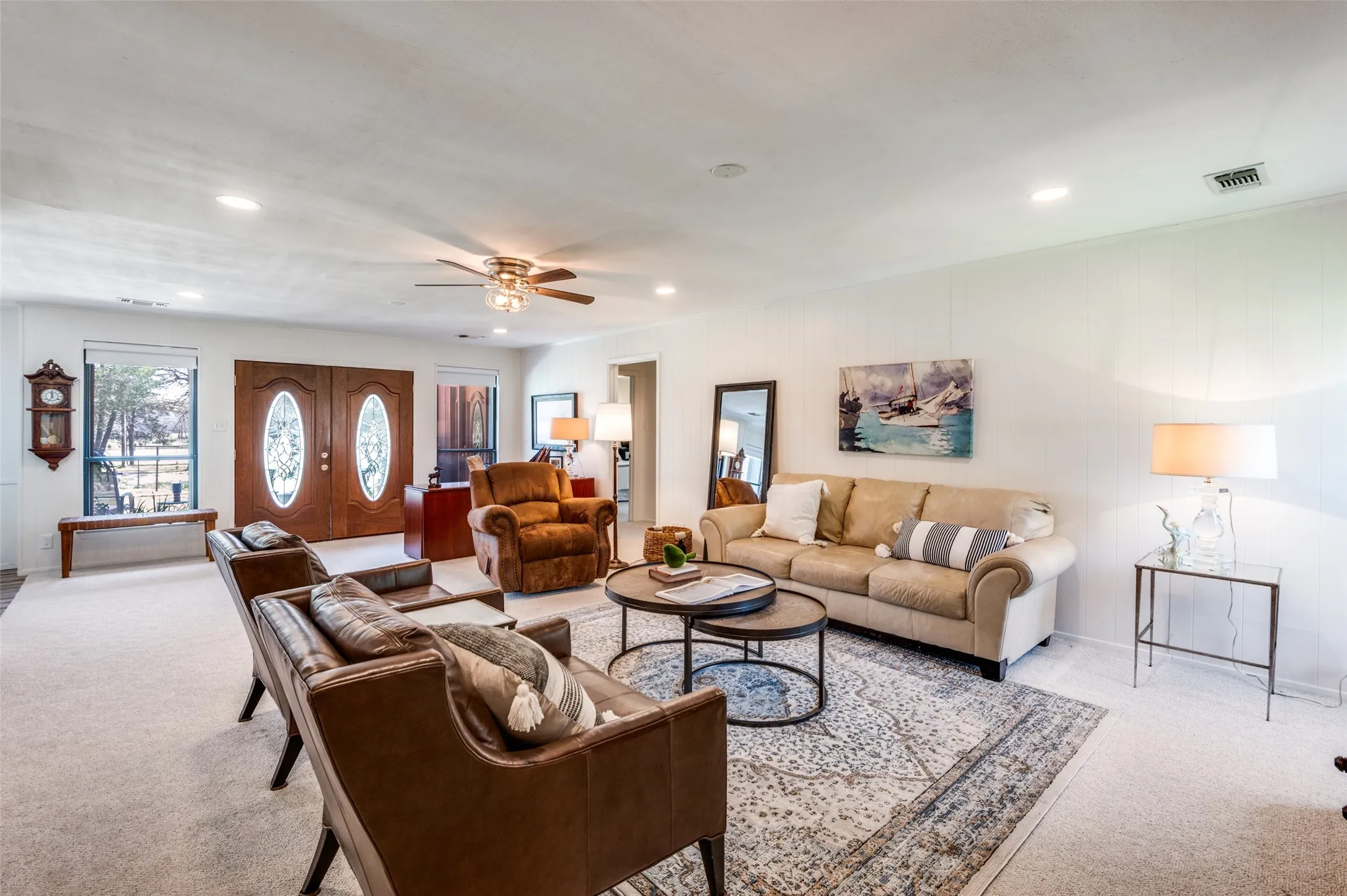 Farm For Sale in Grayson County , 182 Huts Crossing Road, Sadler, Texas 76264, 3 Bedrooms, 2 Bathrooms, 2 Garage spaces, 1,832 Sqft, built in 1981, Preowned, Price $969,000, mls#21221188, Real Estate Agent in Sadler, Homes For Sale in Grayson county, Homes For Sale in Sadler, Realtor in Sadler Texas, Real Estate Brokerage Independent Realty Texas, Luminita Cordes Realtor